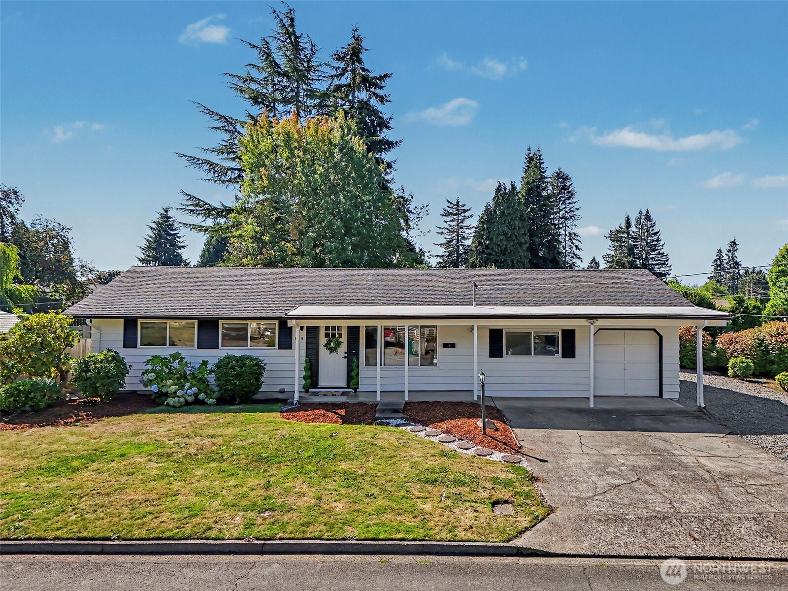 505 Riverview Drive — photo