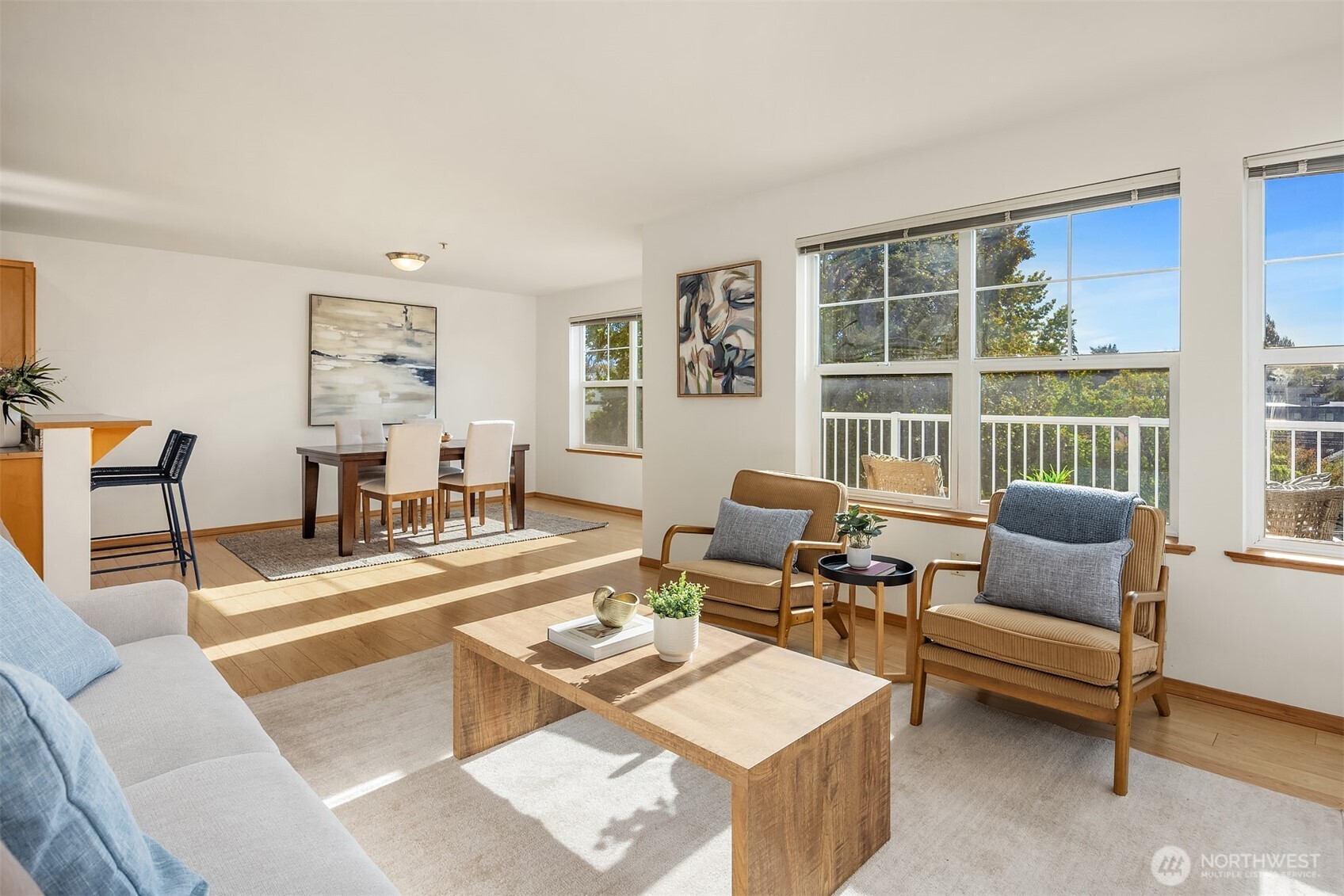 432 NE Ravenna Boulevard #401 — photo