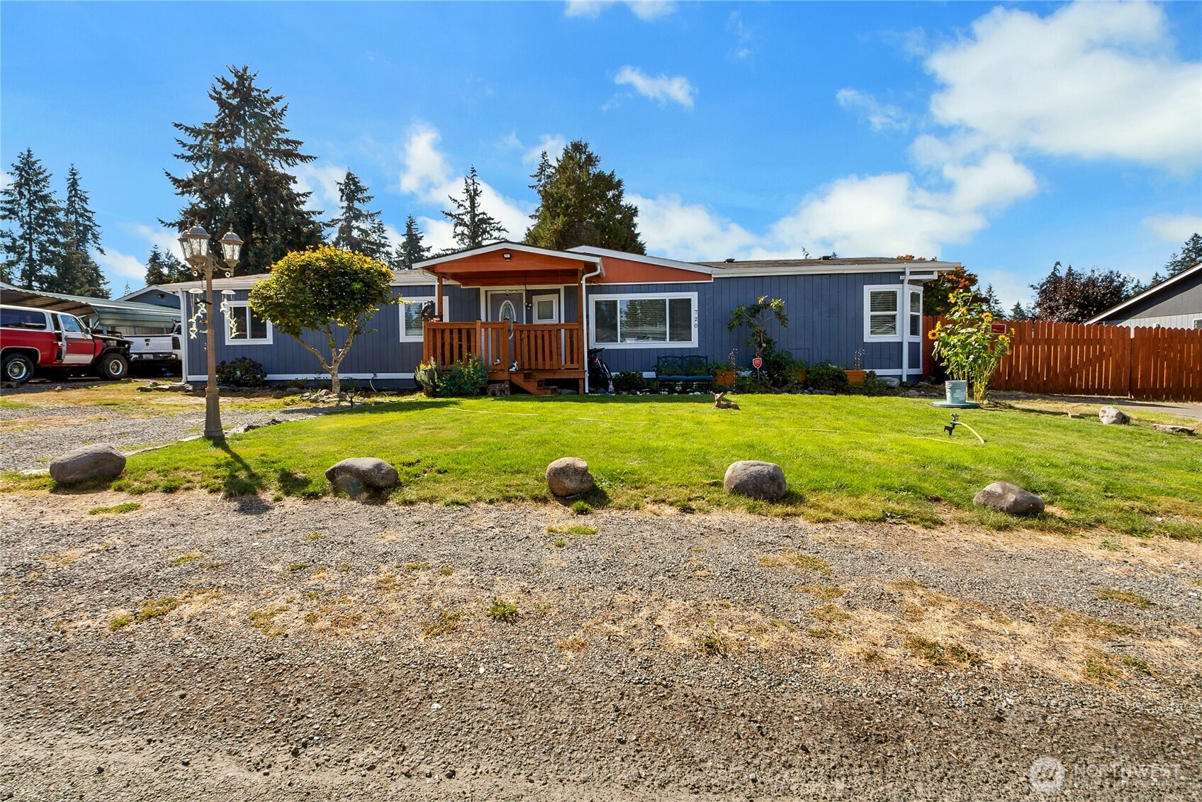 720 190th Street E, Spanaway, WA 98387 — photo 2