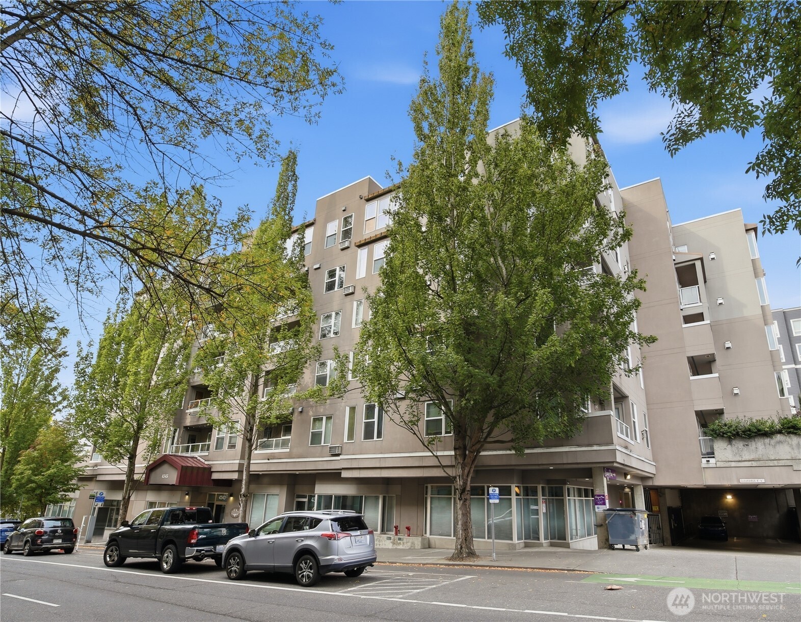 4343 Roosevelt Way NE #404 — photo
