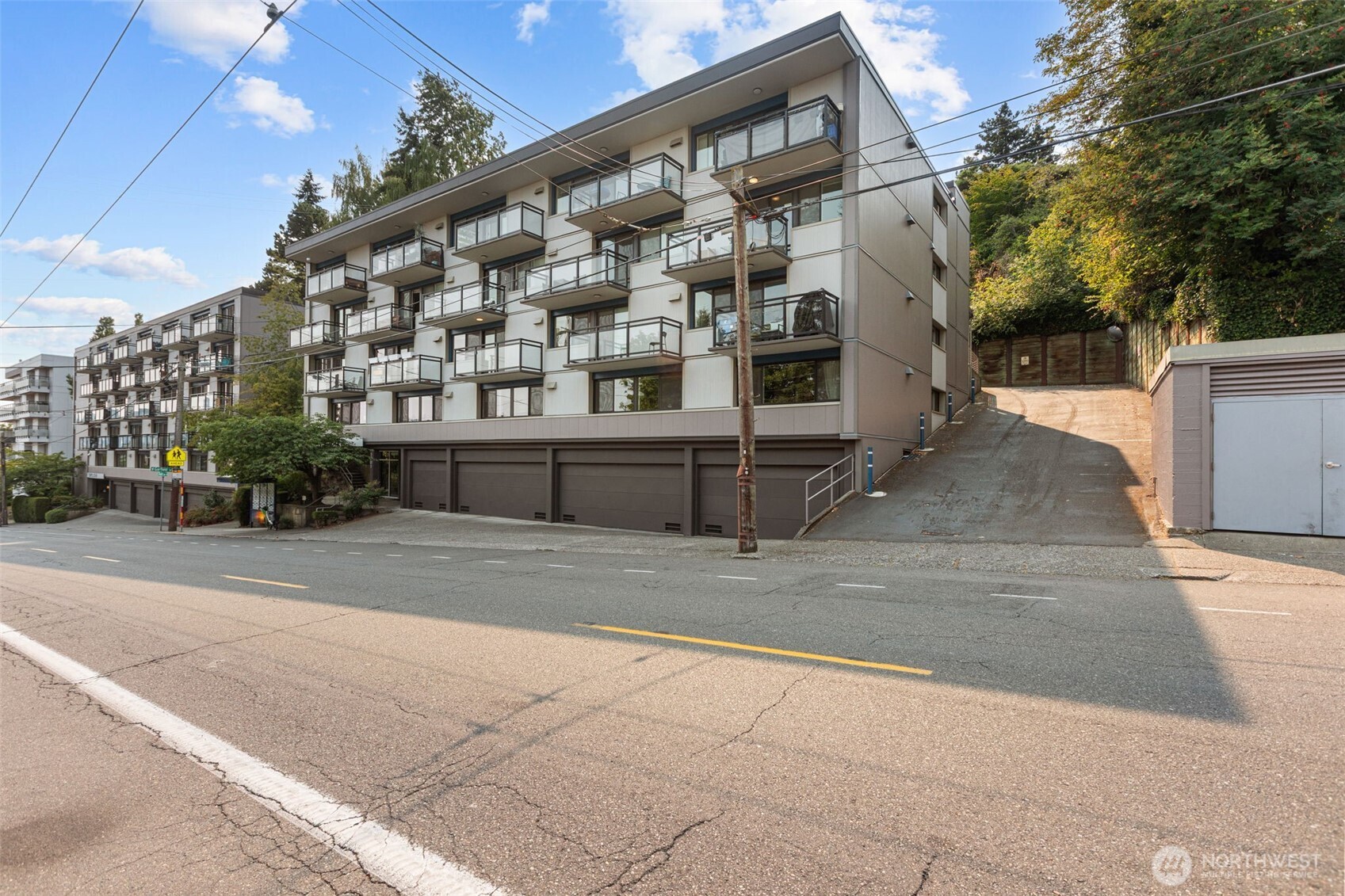 1601 Taylor Avenue N #204 — photo