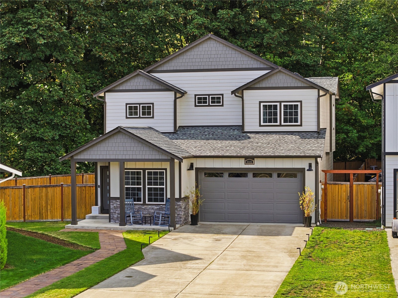 8593 Kimmie Loop SW — photo