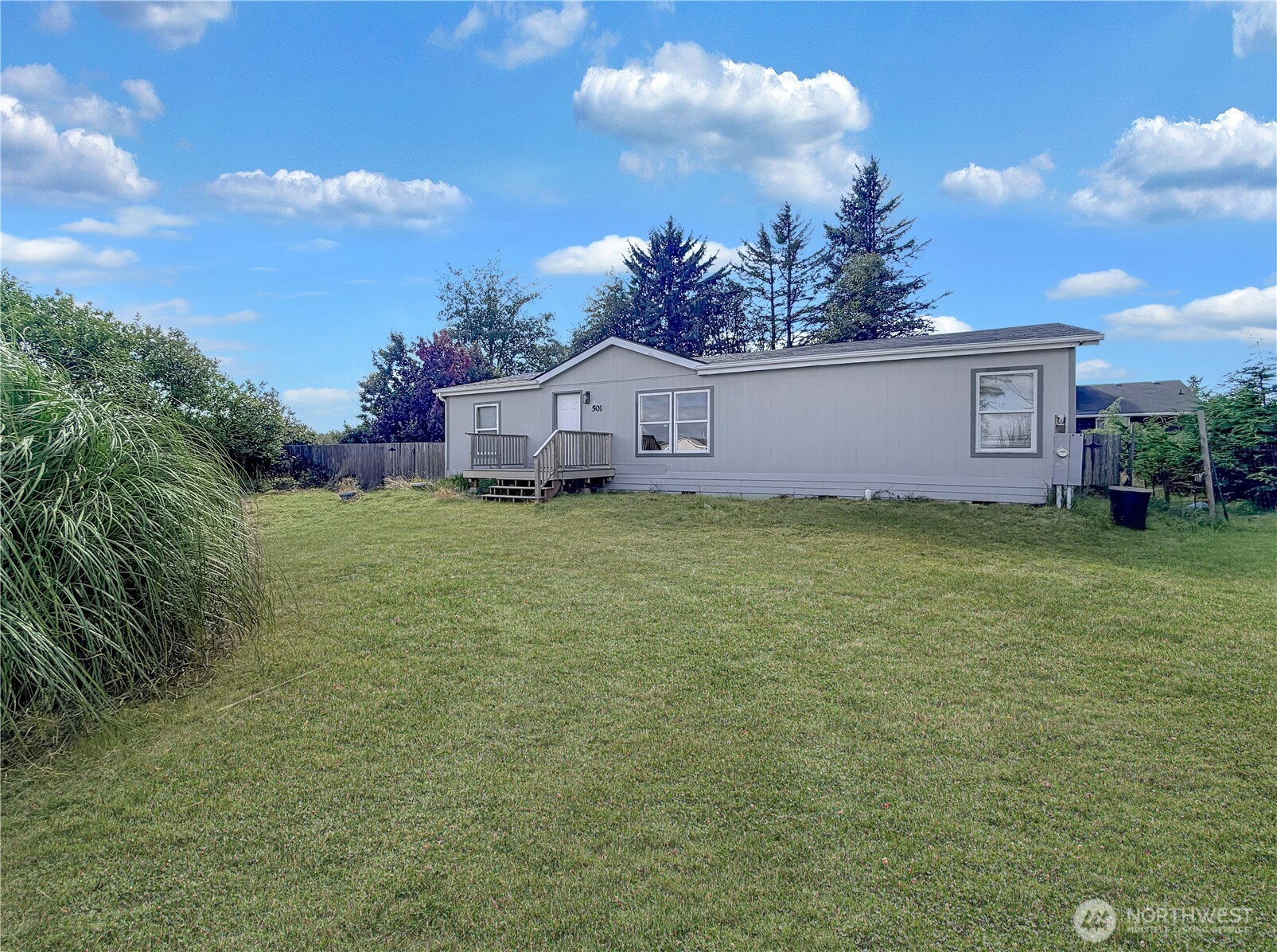 501 Chenois Avenue NE — photo