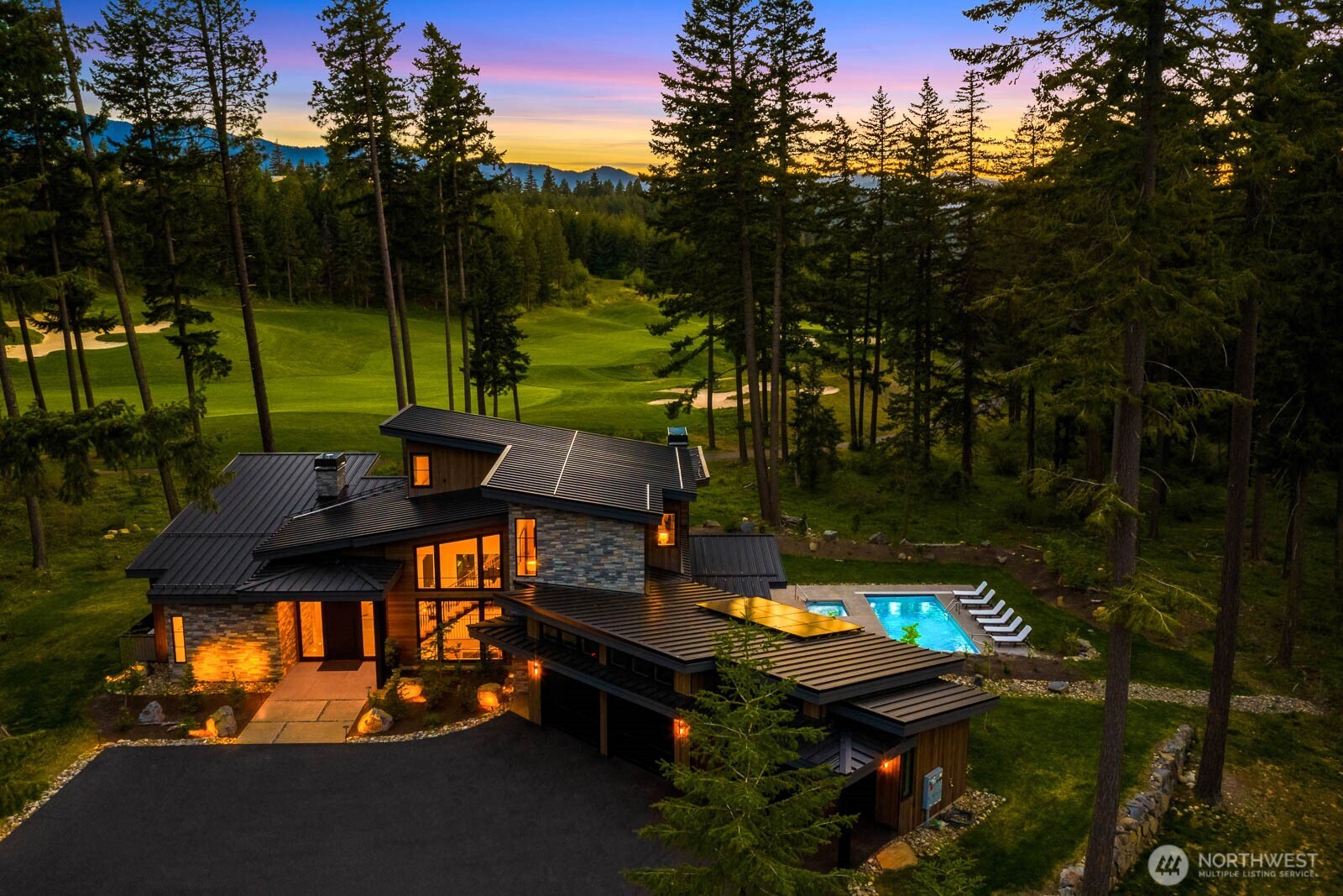 160 Sanctuary Ct — photo