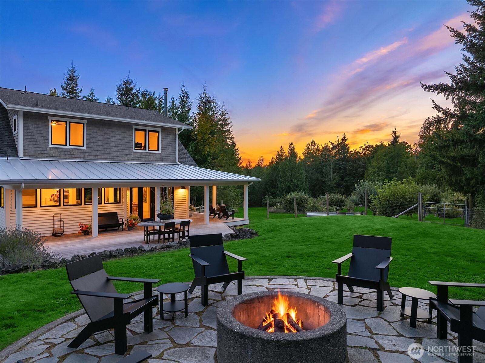 1198 NE Raspberry Ridge Lane — photo