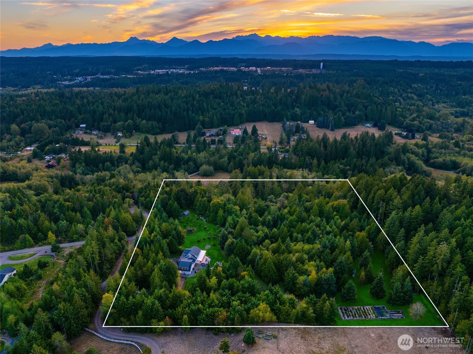1198 NE Raspberry Ridge Lane, Poulsbo, WA 98370 — photo 3