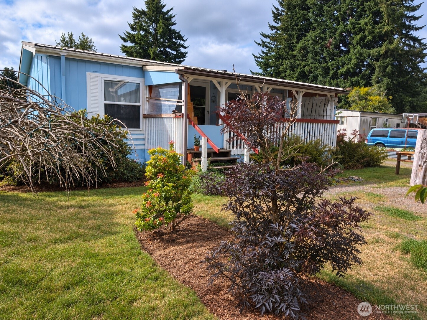 1186 E Wiley Street — photo