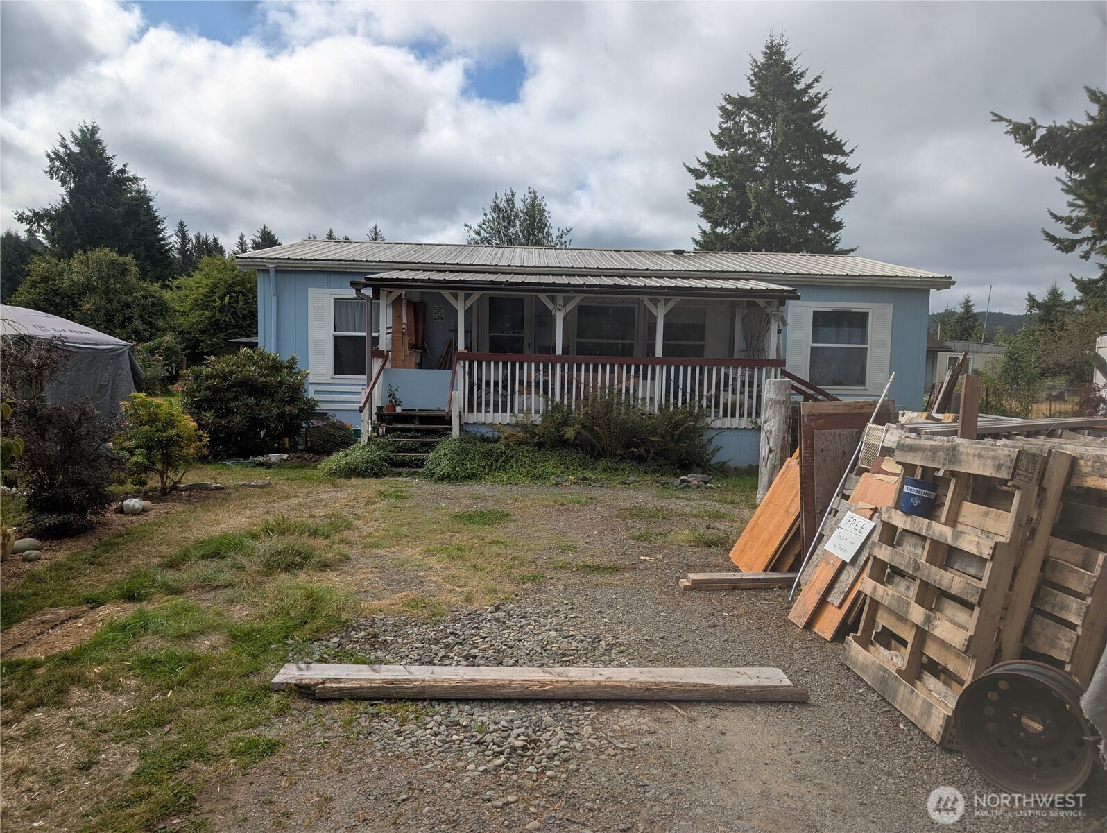 1186 E Wiley Street, Forks, WA 98331 — photo 2