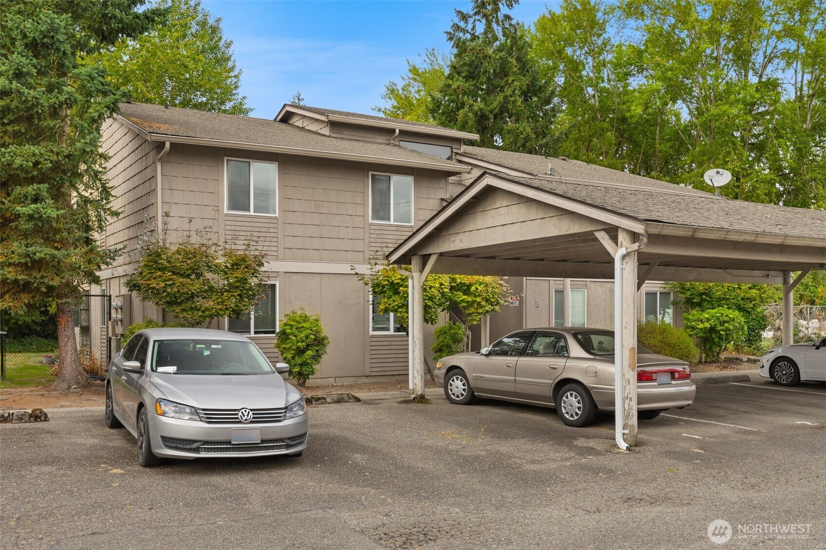 9034 Pacific Ave #B3 — photo
