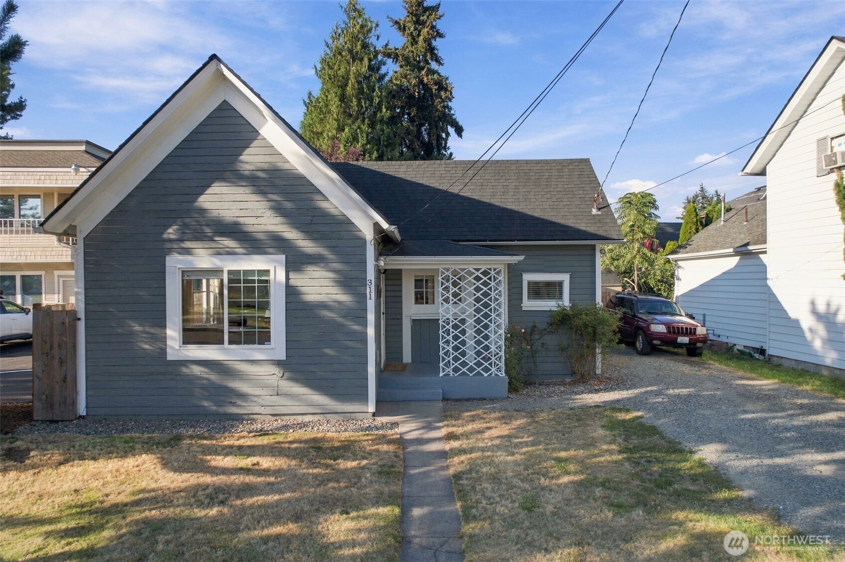 311 2nd Avenue NE — photo