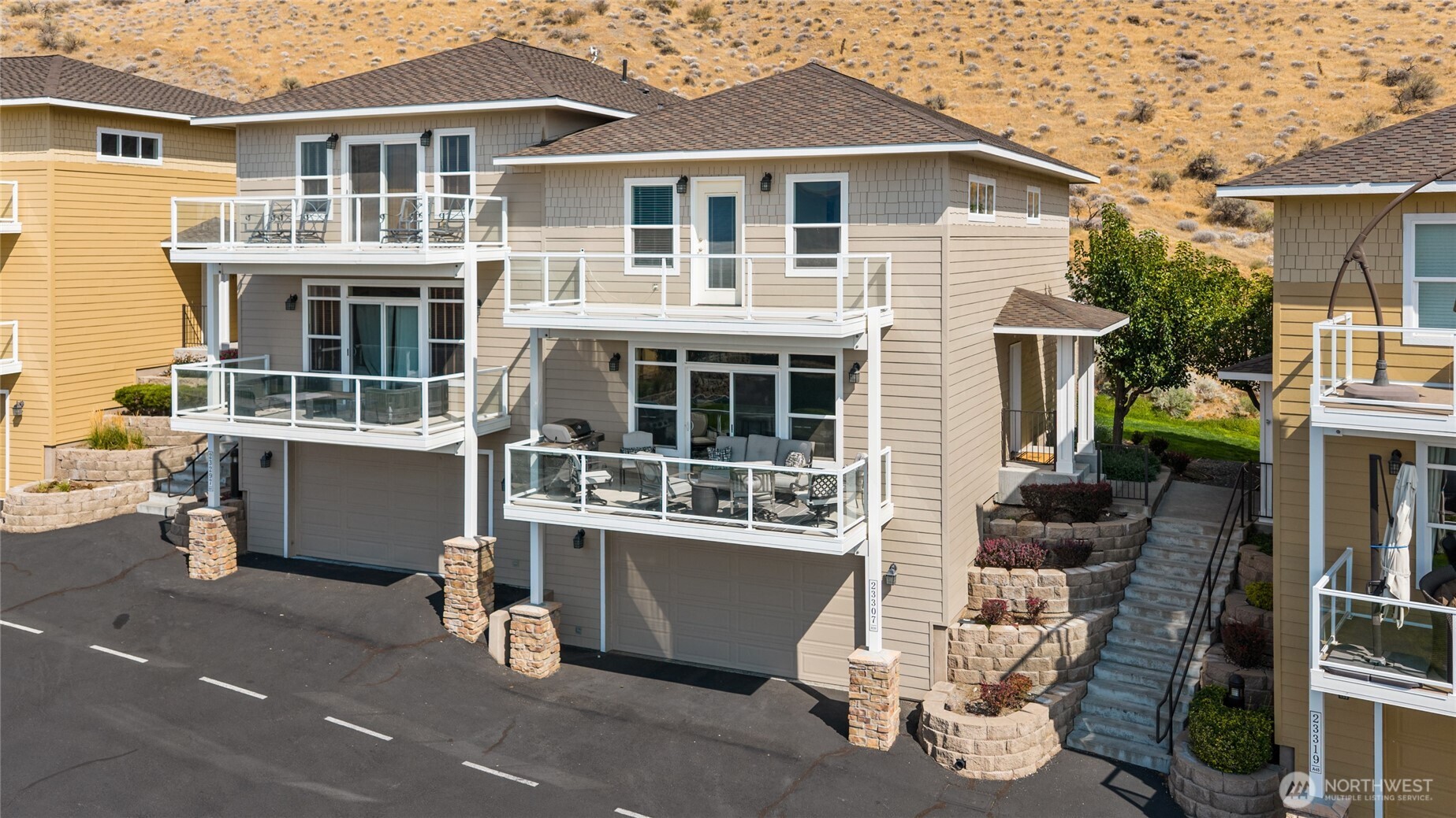 23307 Sunserra Loop NW — photo