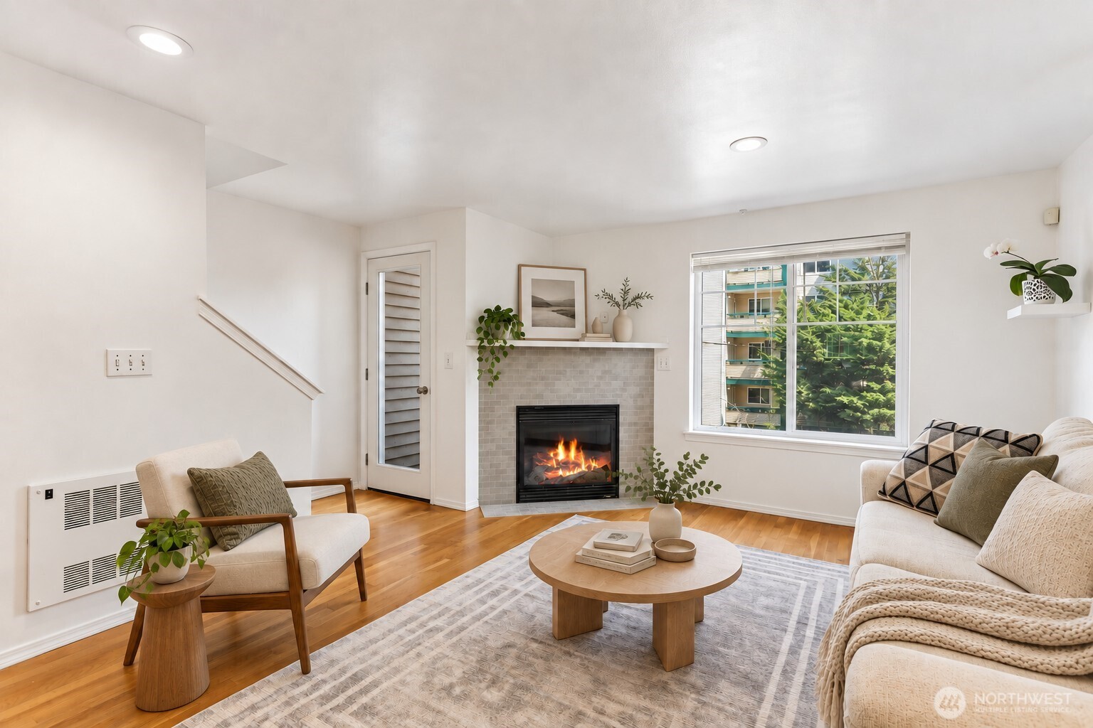 12333 28th Avenue NE #B — photo