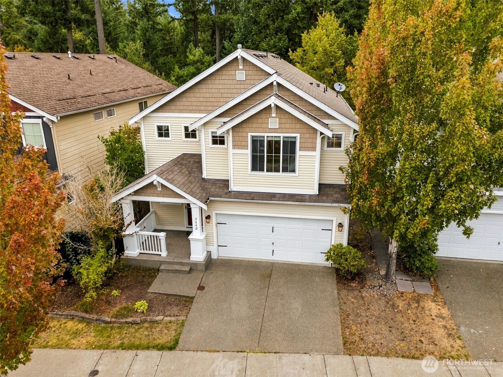3640 London Loop NE — photo