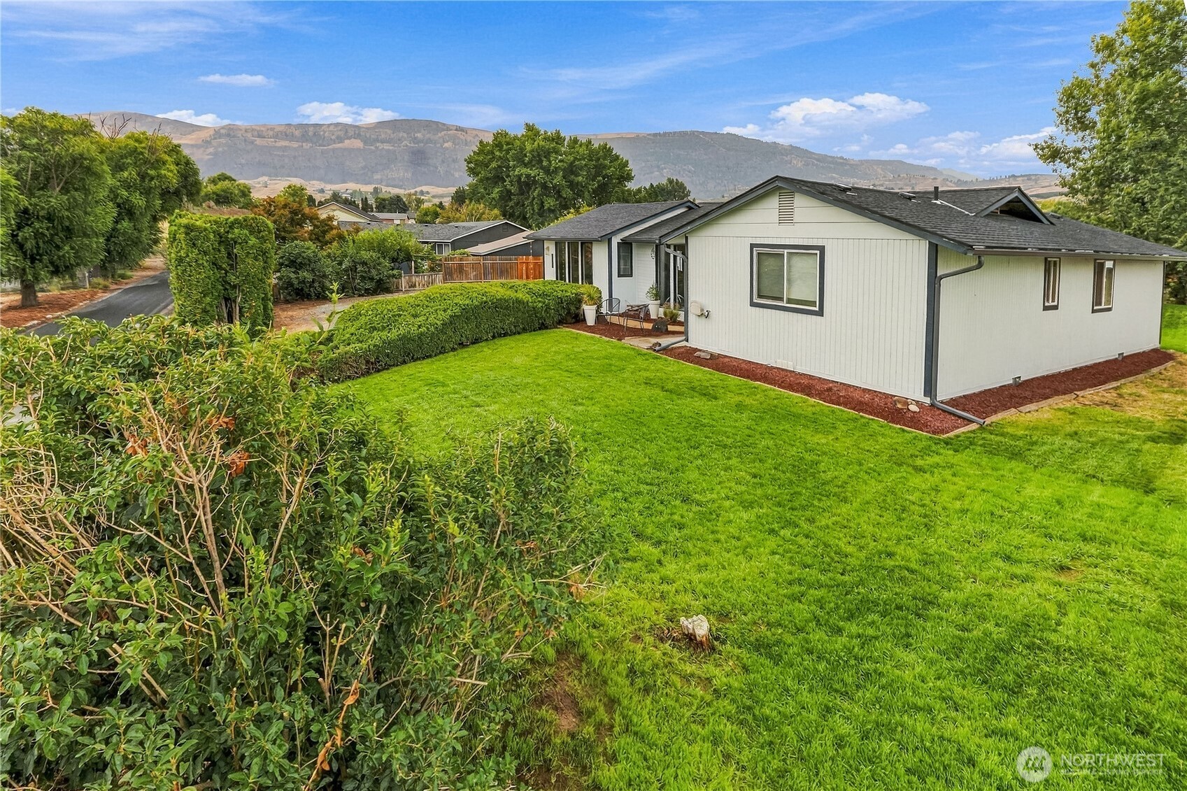 3064 Conarty Road, Malaga, WA 98828 — photo 3