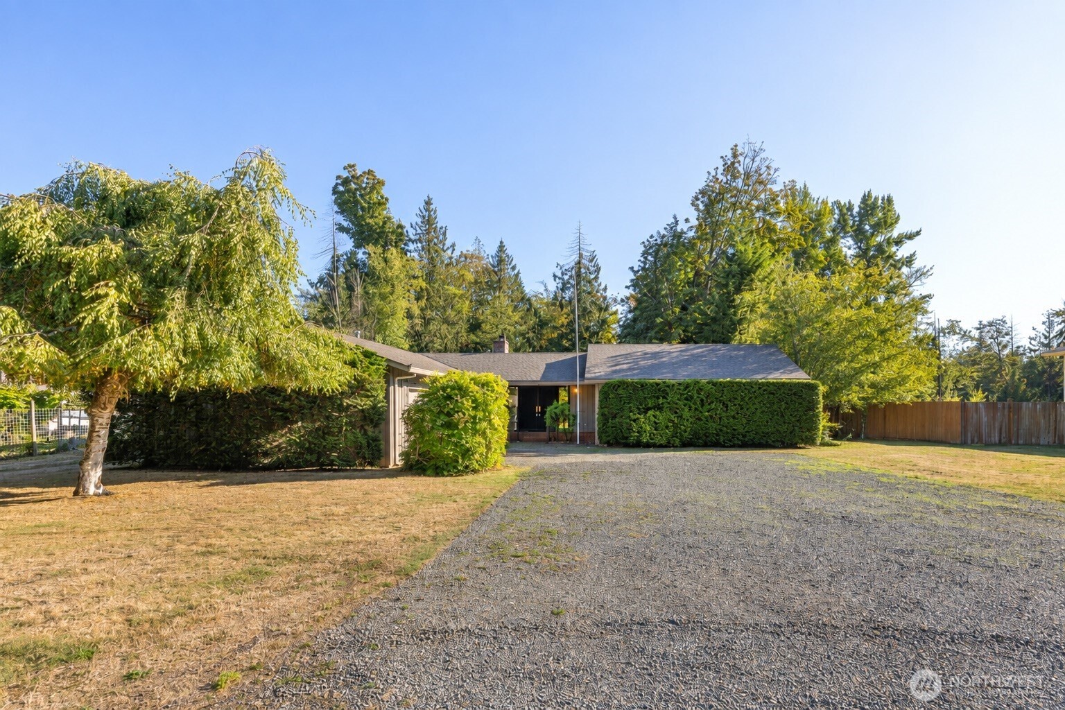 1015 E McLeod Road — photo