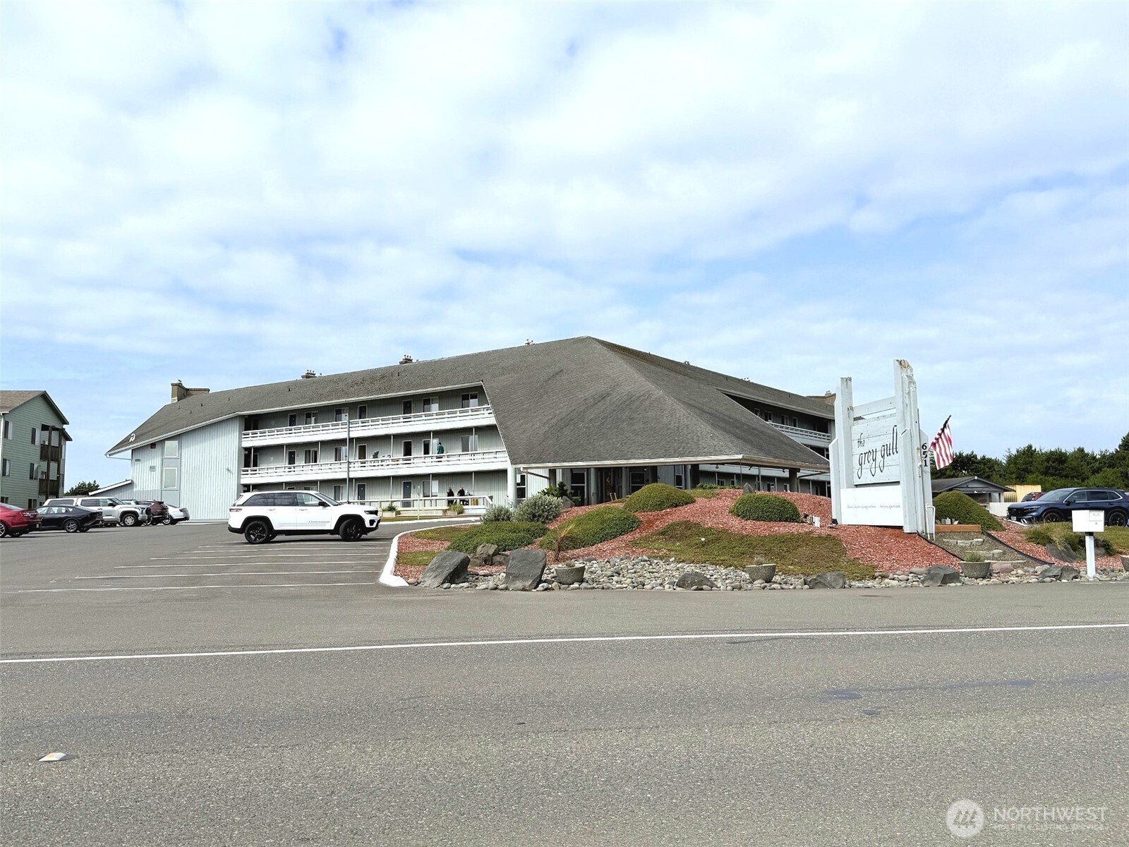 651 Ocean Shores Boulevard NW #108 — photo