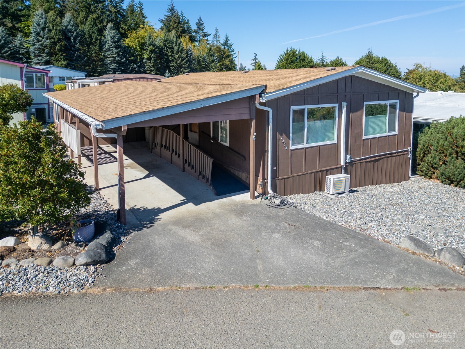 1458 View Vista Park — photo