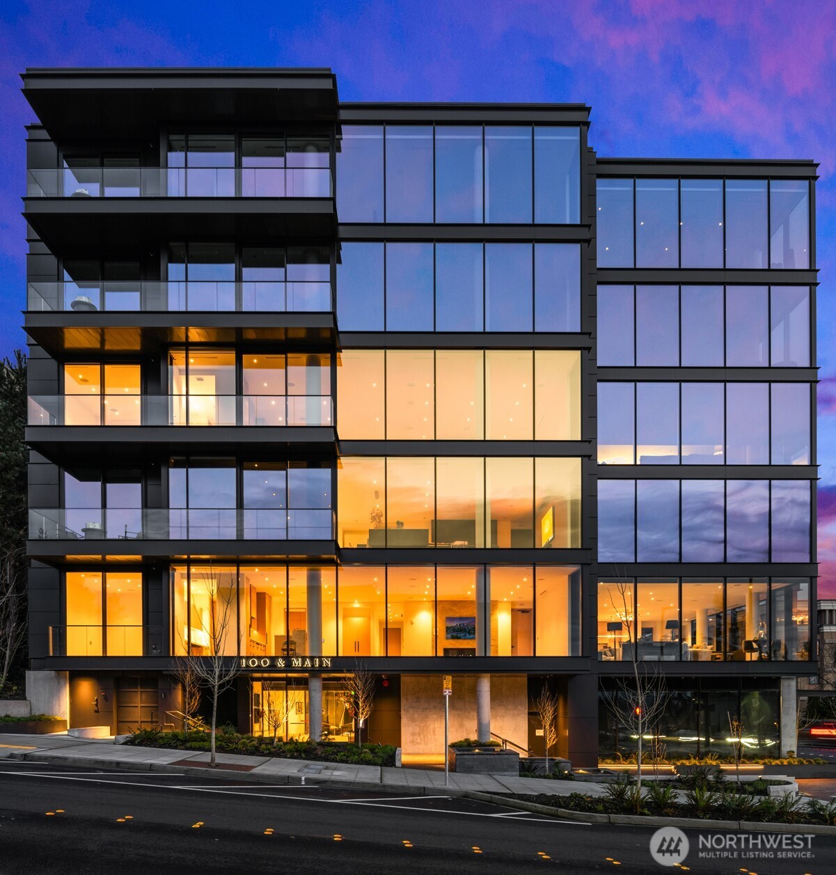 8 100th Avenue NE #401 — photo