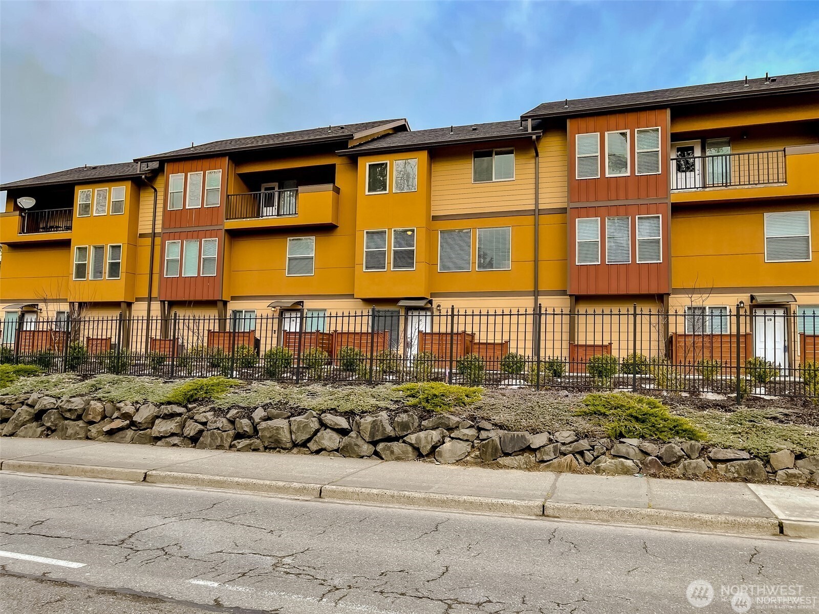 12228 SE Petrovitsky Road #2B — photo