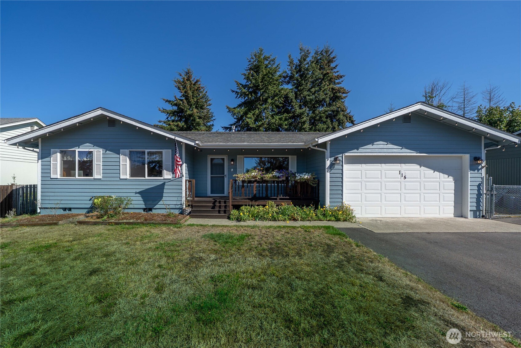 115 Eagle Glen Court — photo