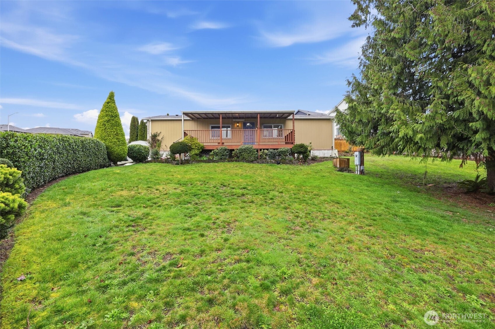 13868 Chain Lake Rd — photo