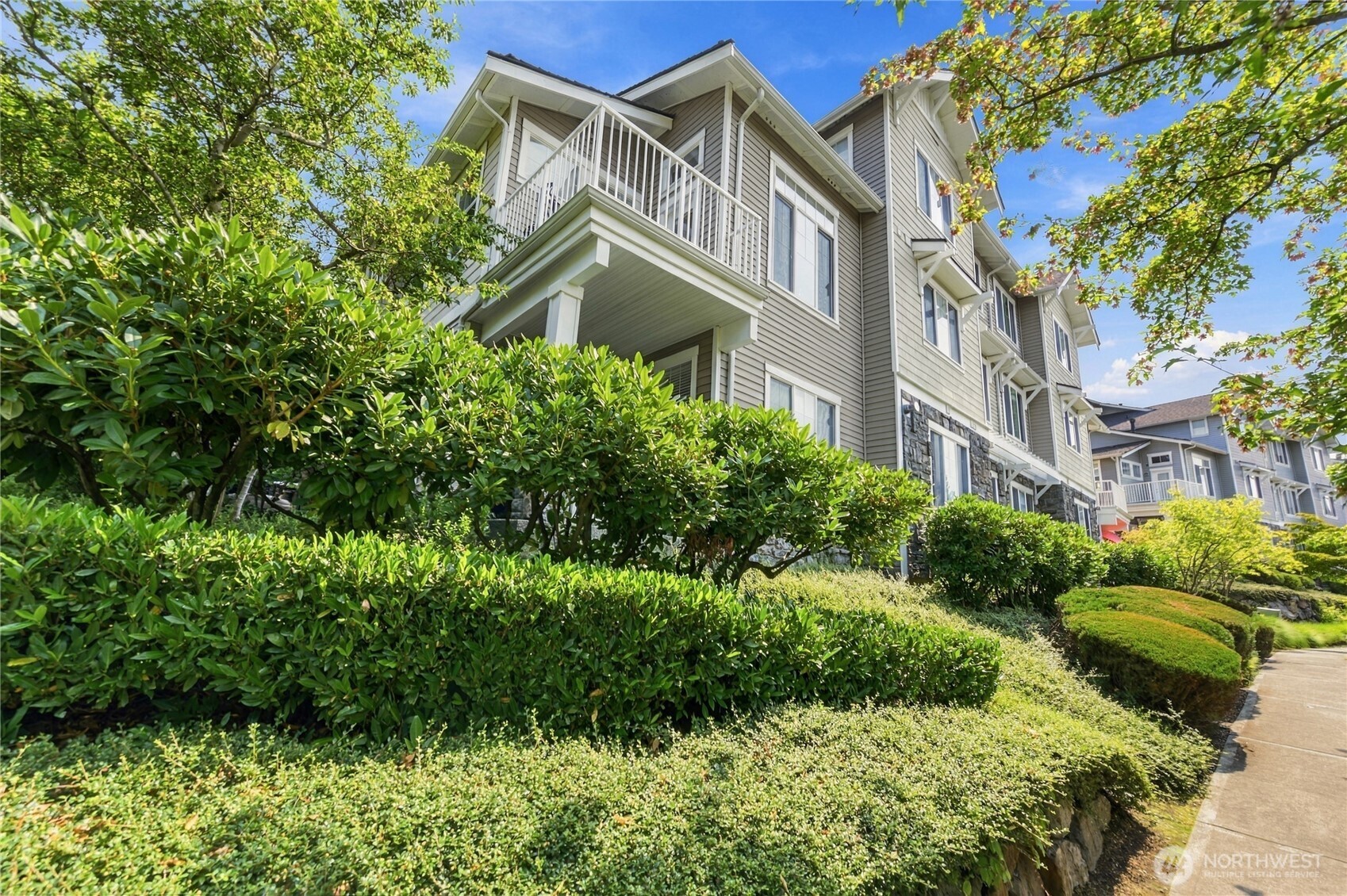 1601 NE Katsura Street #101 — photo