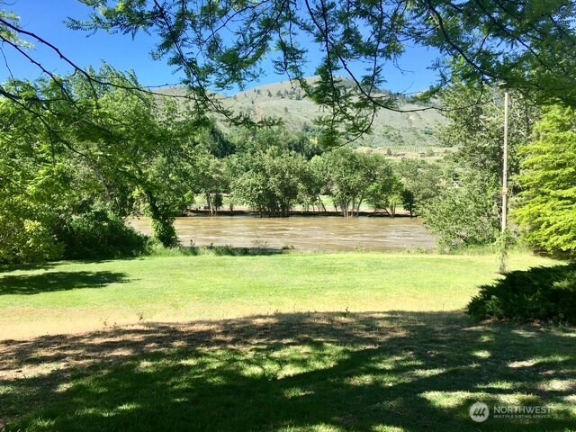 1601 Kernan Road — photo
