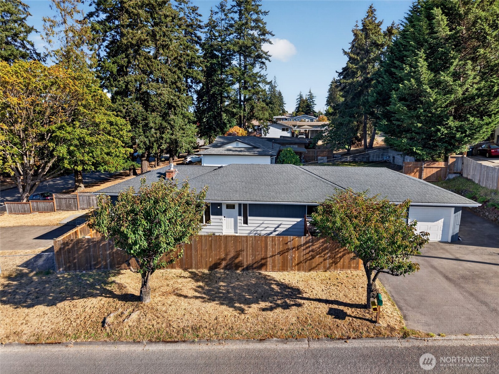 1105 S I Street — photo