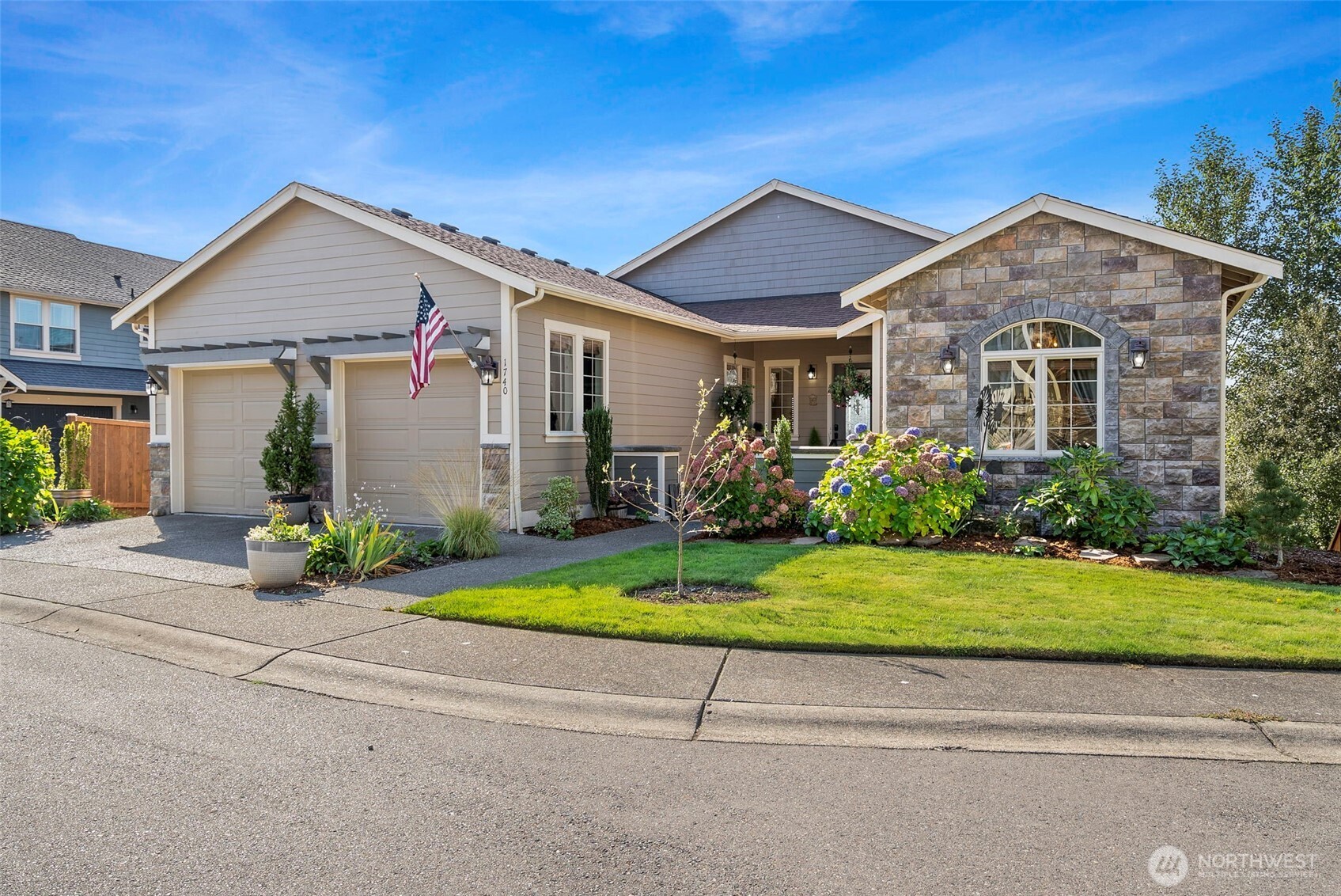 1740 Skyline Ridge Lane SW — photo
