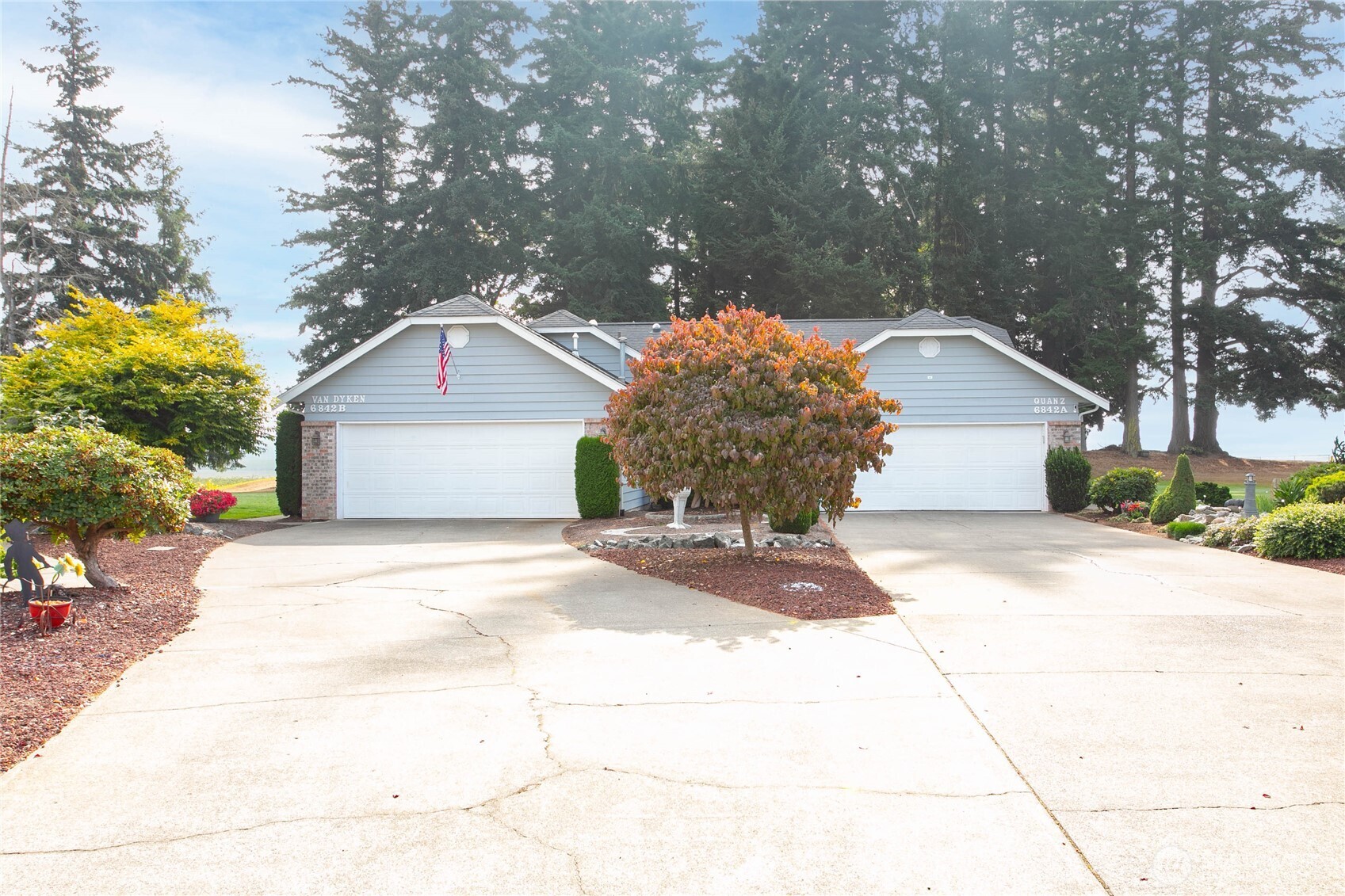 6842 Raspberry Drive #B, Everson, WA 98247 — photo 2
