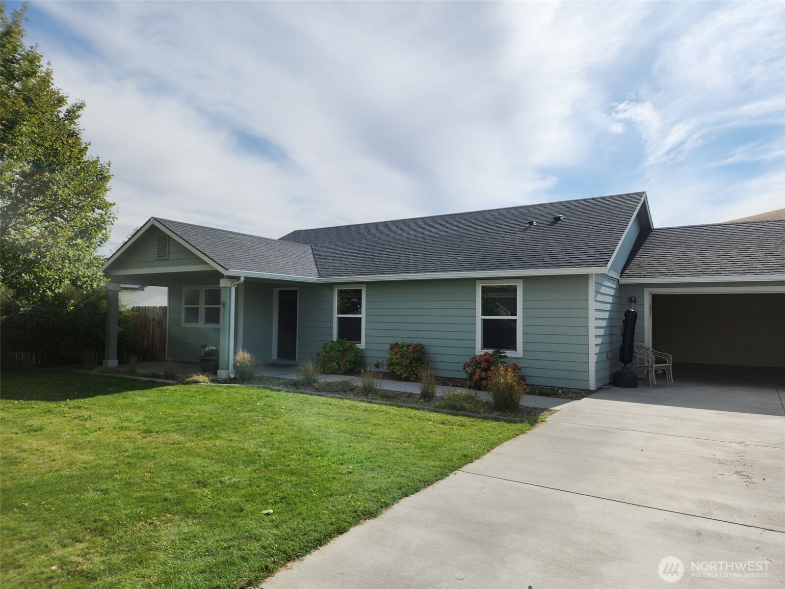 5149 Pinehurst Street — photo