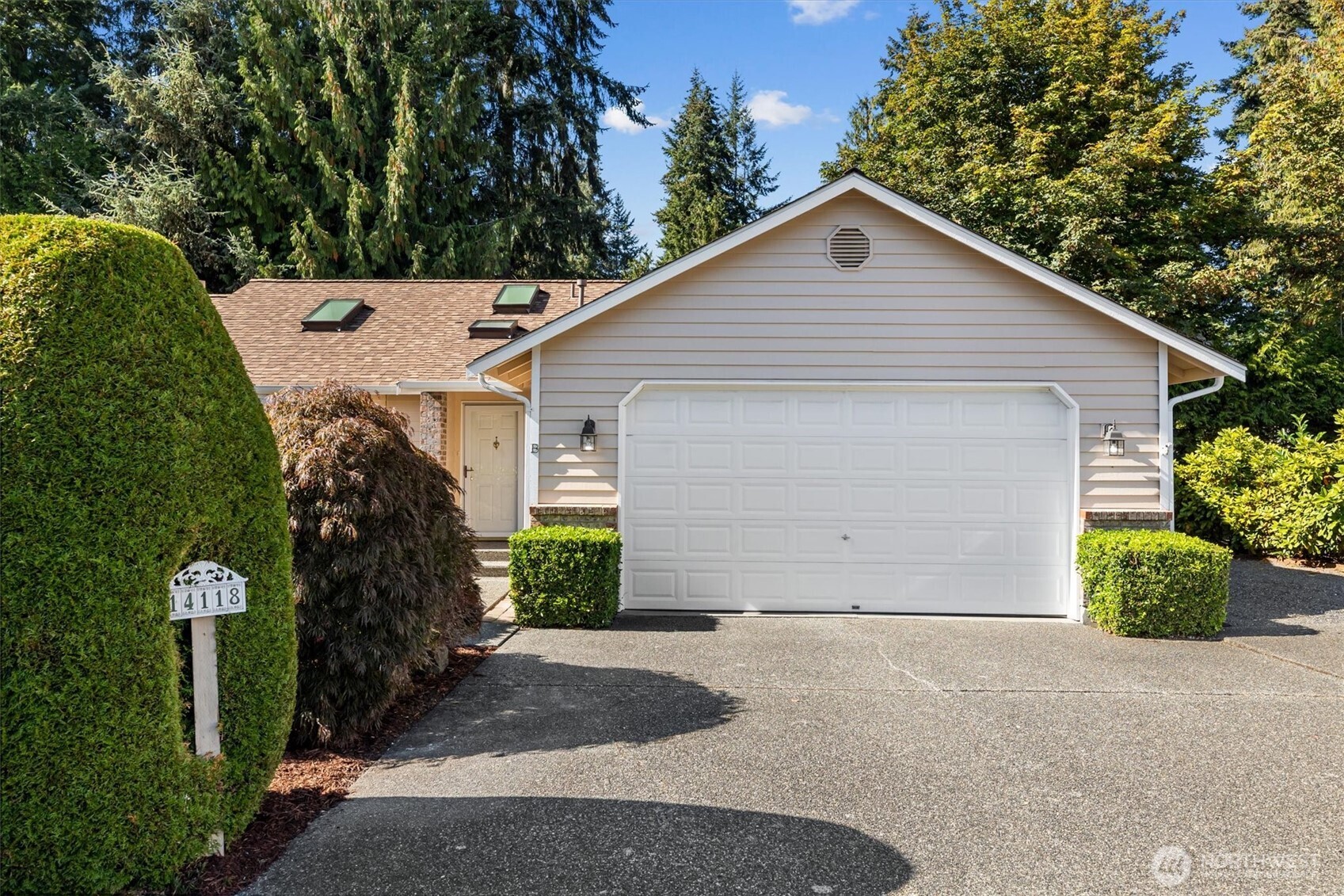 14118 Beverly Park Road #B — photo