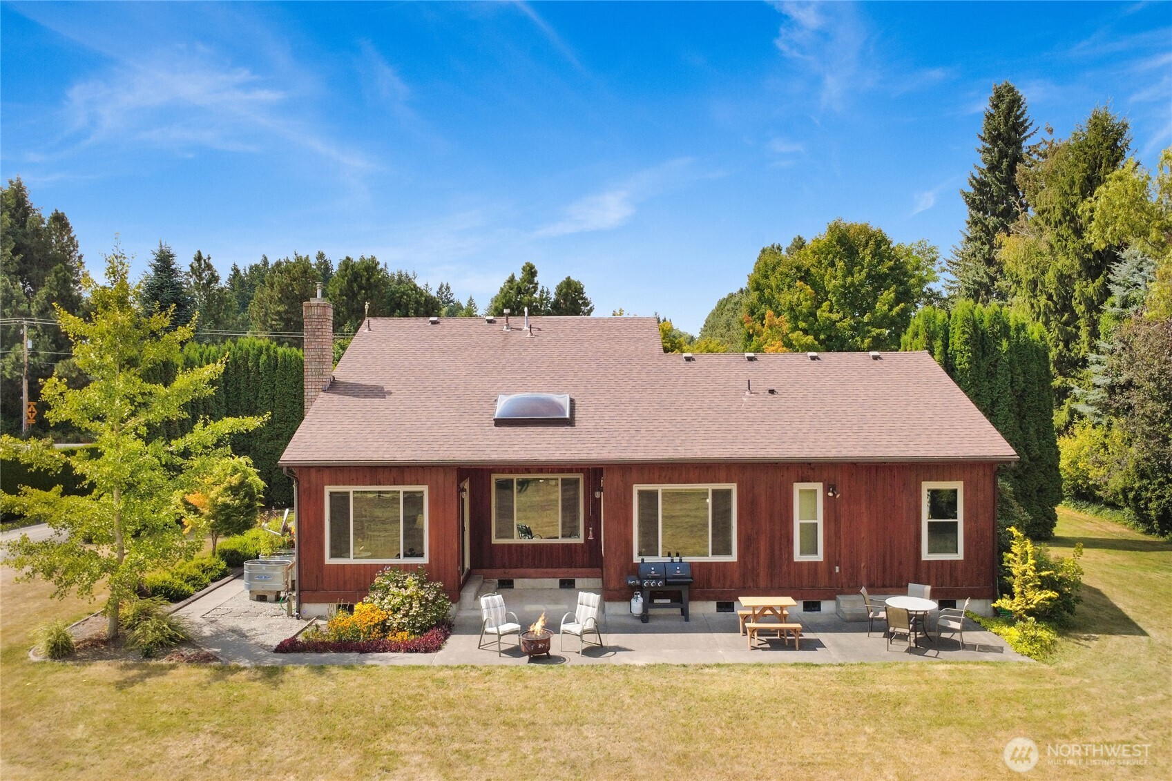9317 Avon Allen Road — photo