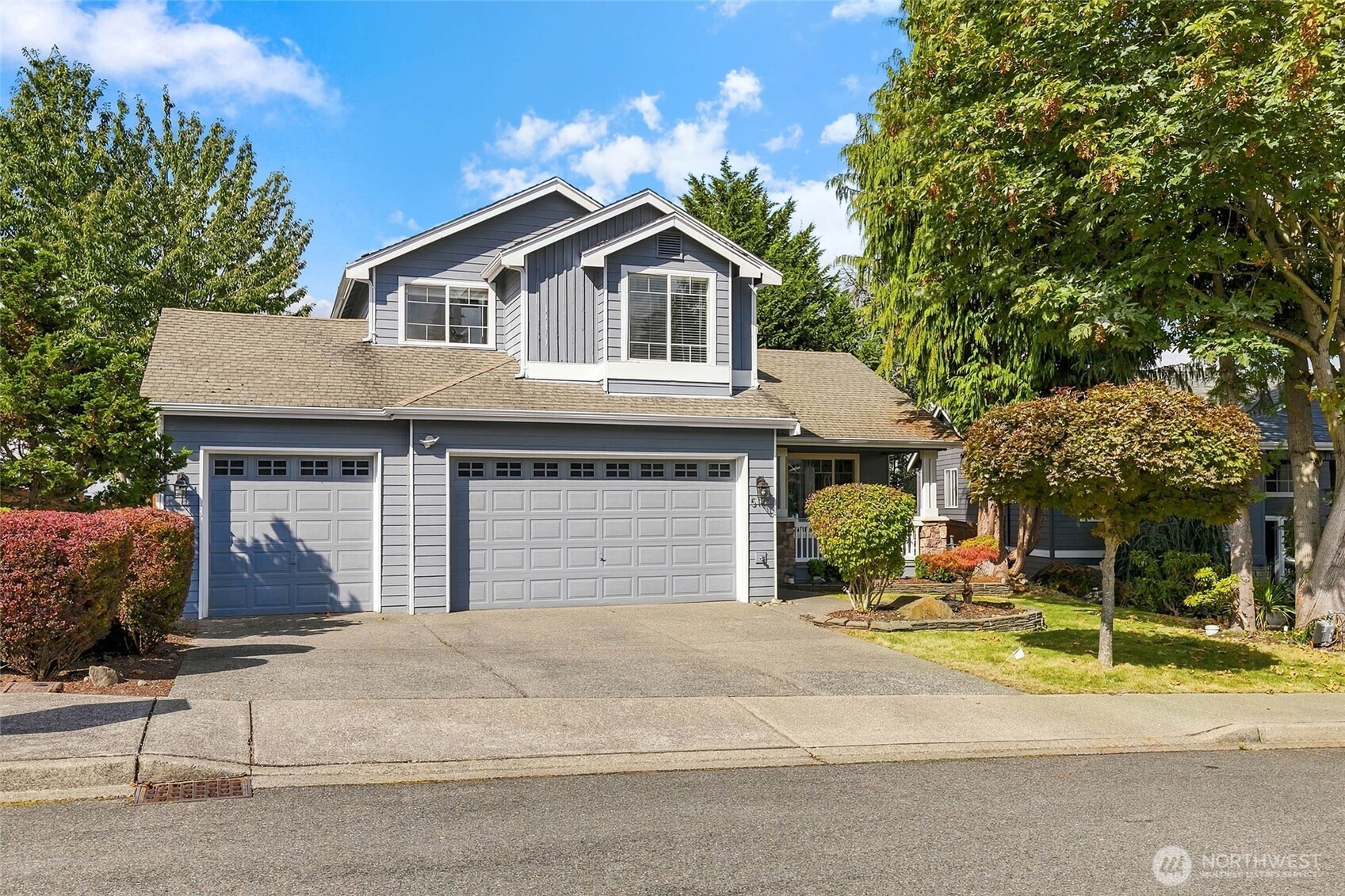 5127 Nathan Loop SE — photo
