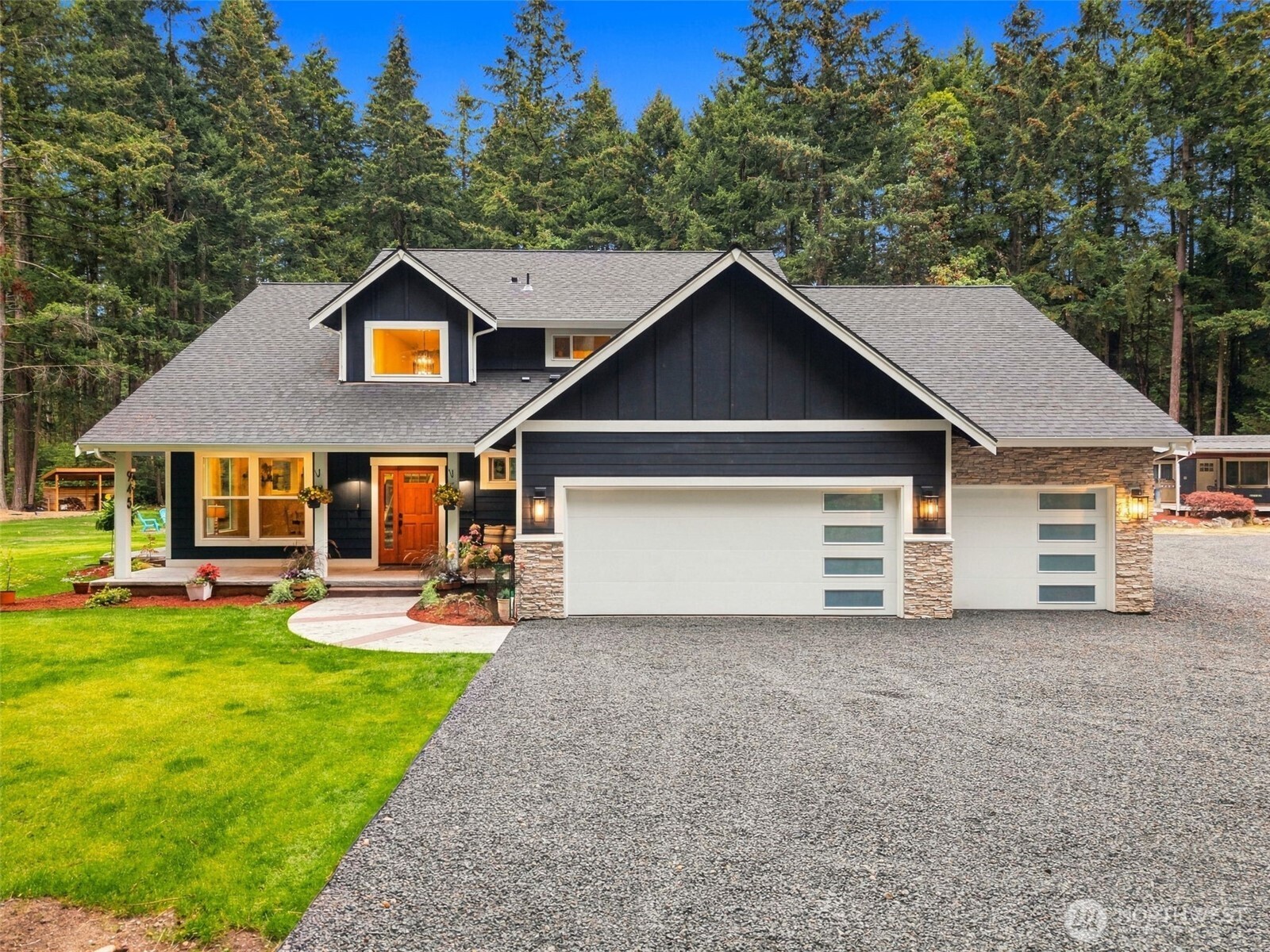 945 & 953 Lummi Drive — photo