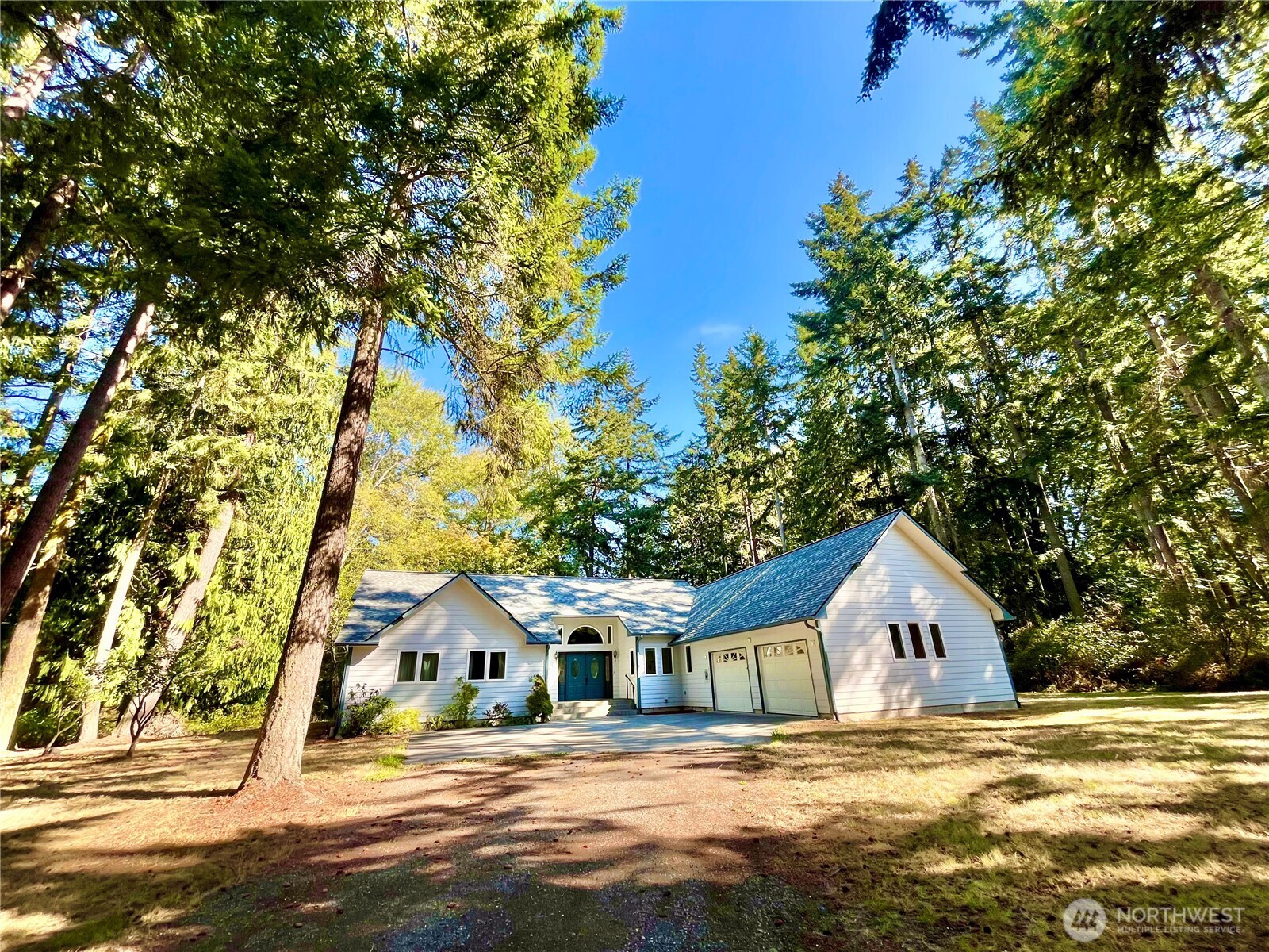 561 Grandview Drive — photo