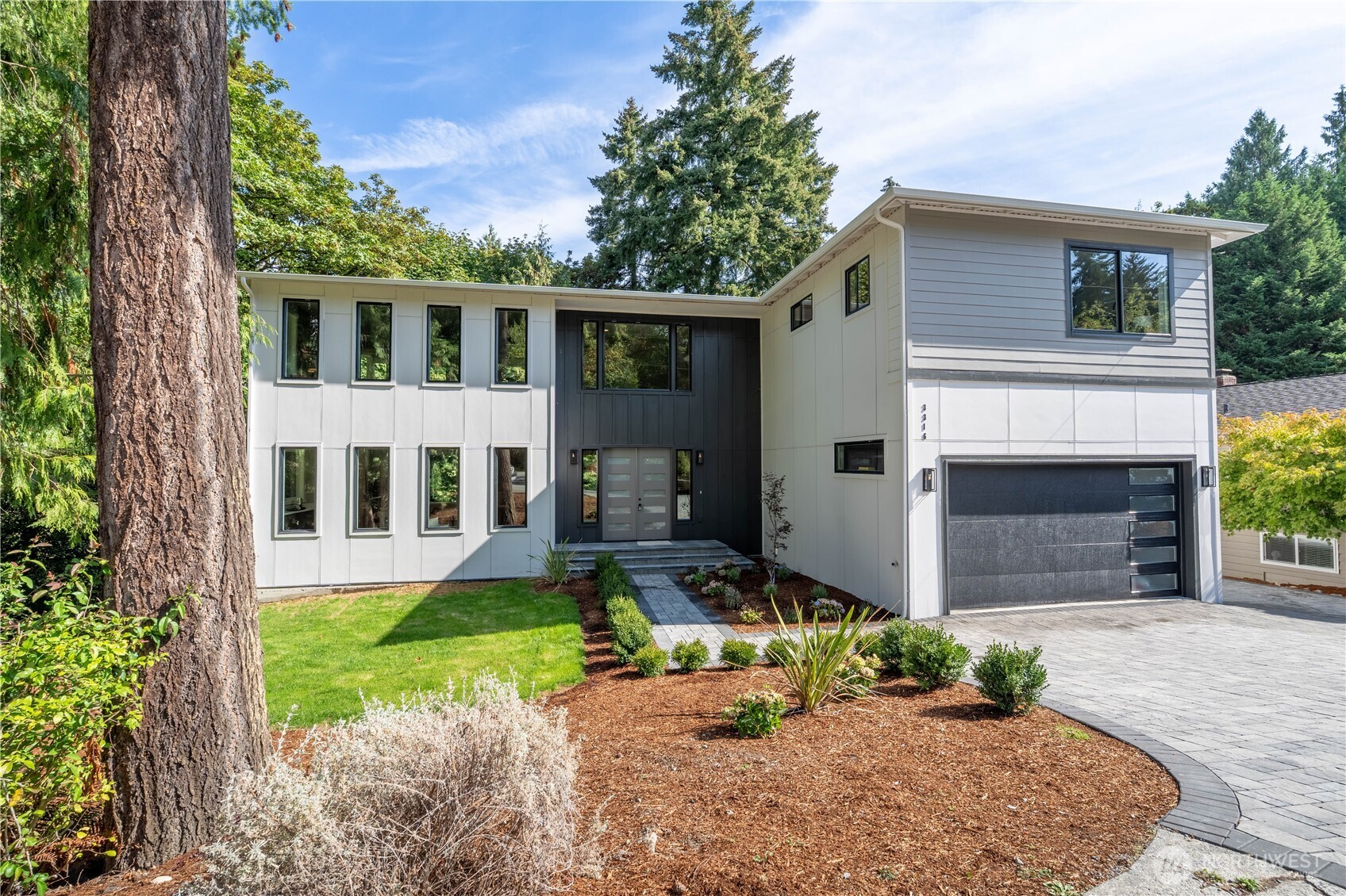 3316 102nd Avenue NE — photo