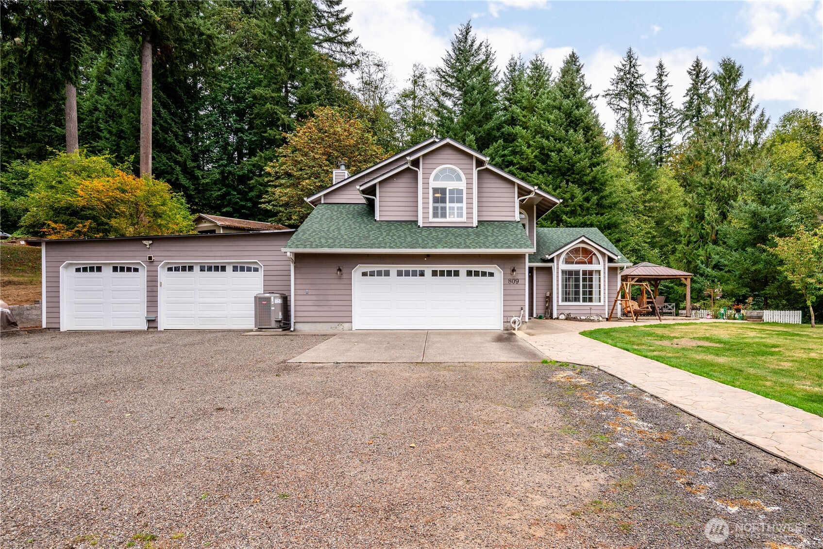 809 Melton Road, Castle Rock, WA 98611 — photo 3