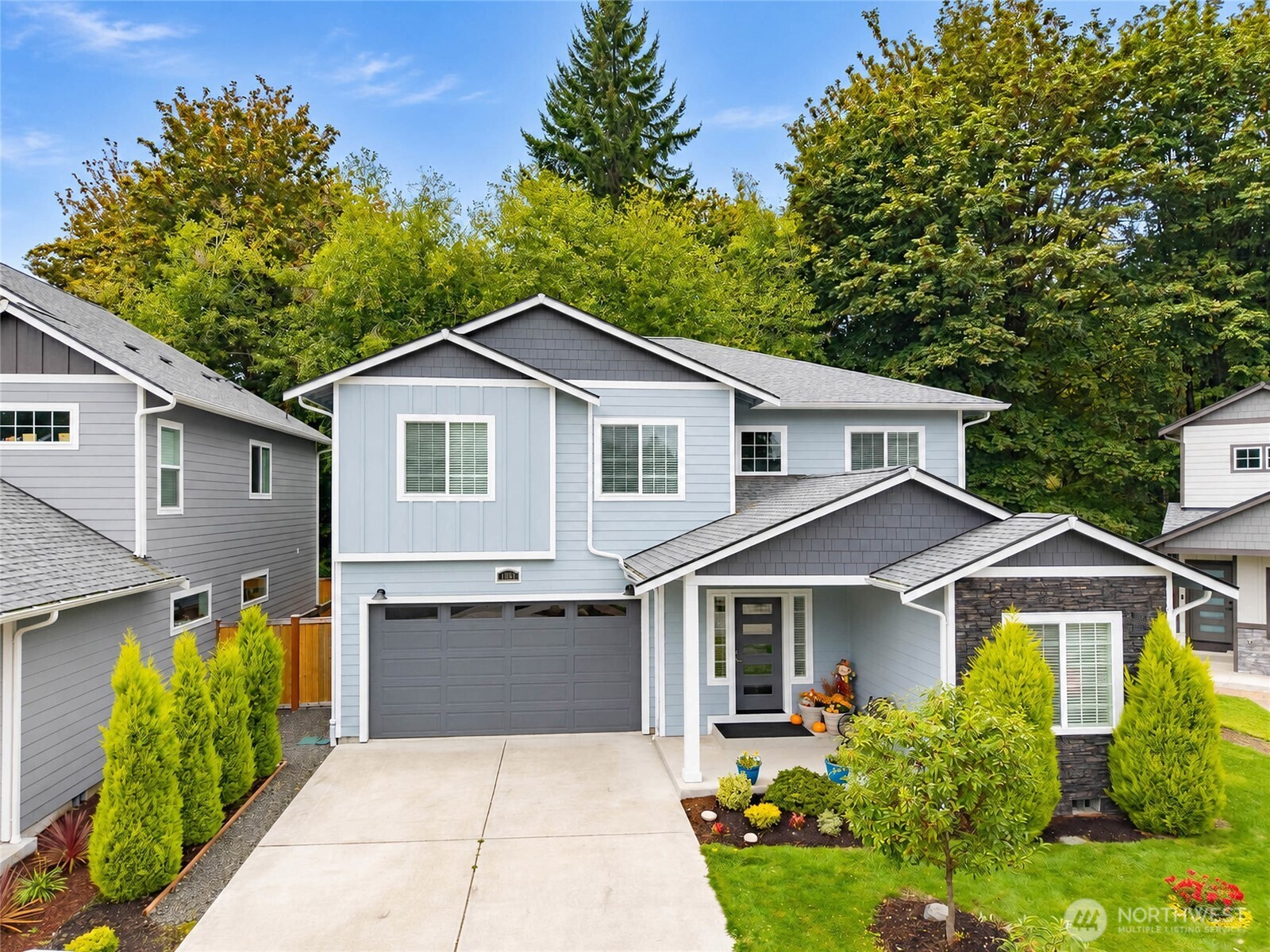 8599 Kimmie Loop SW — photo