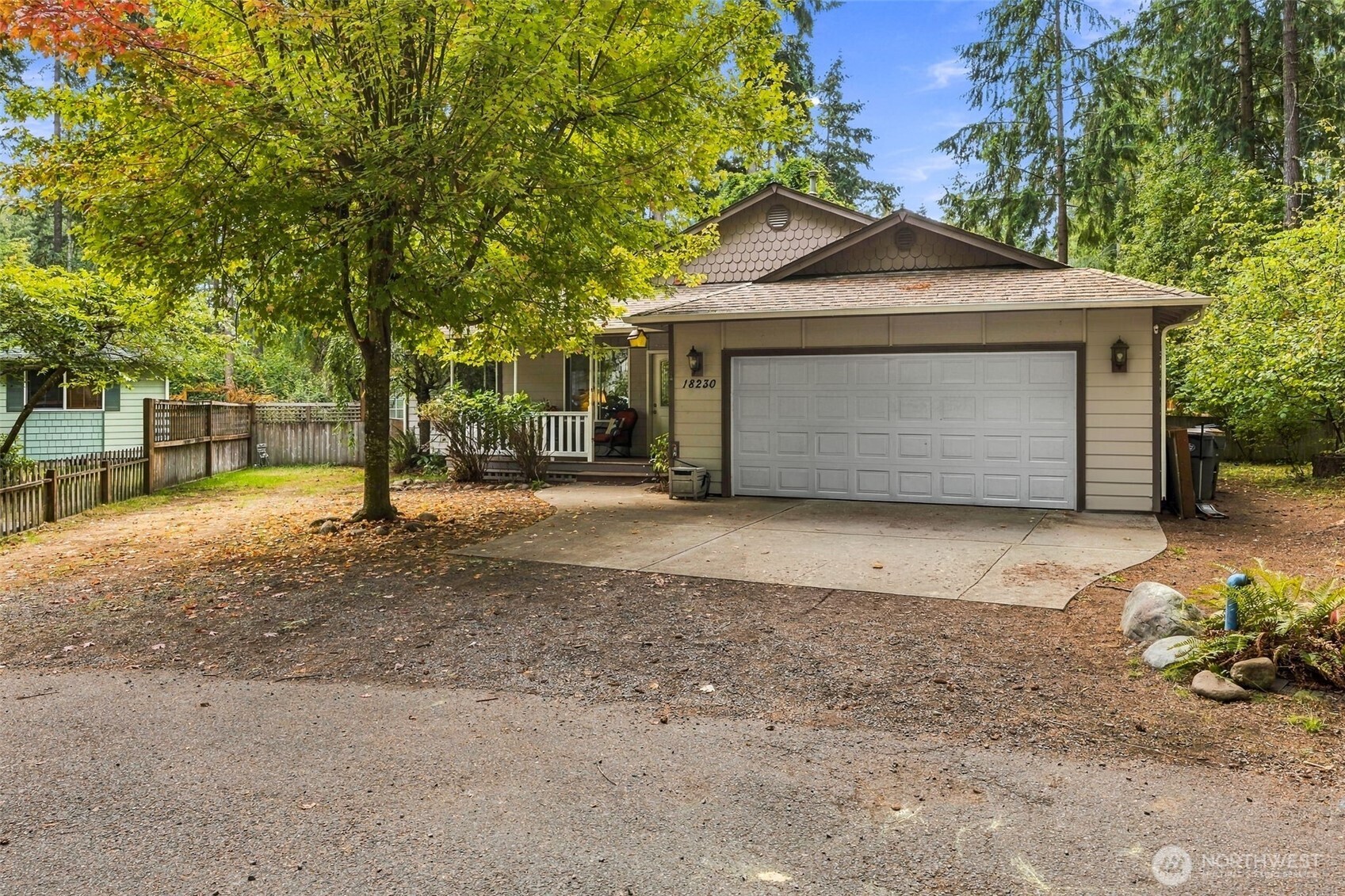 18230 Suncrest Court SE — photo