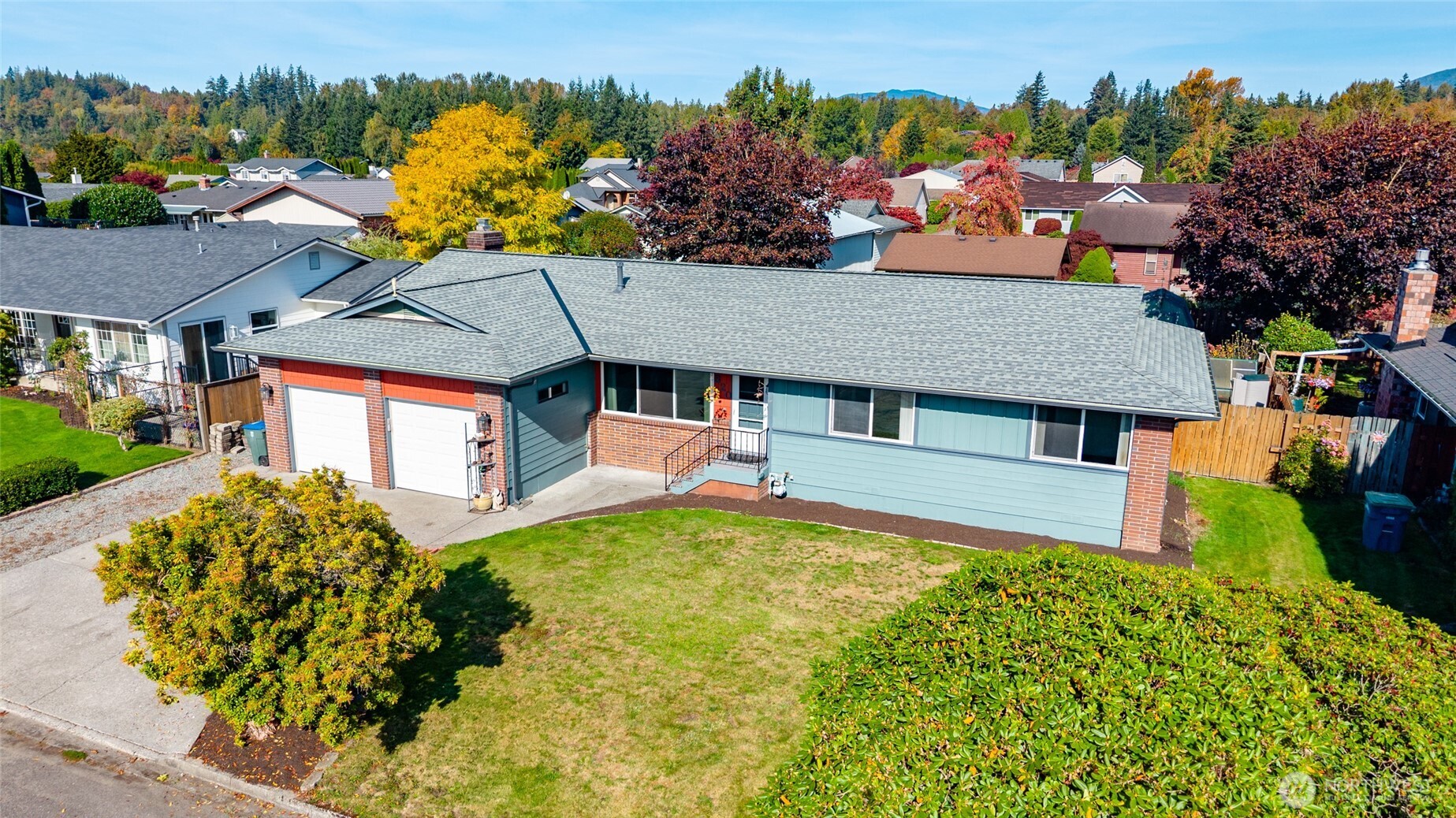820 Dana Drive — photo
