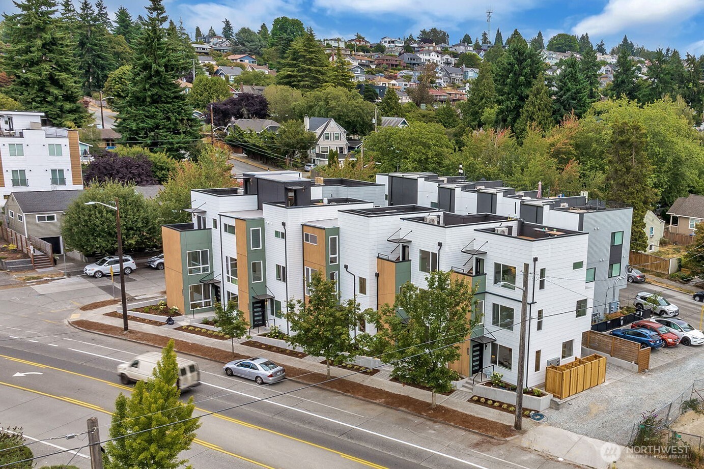 6406 Fauntleroy Way SW — photo