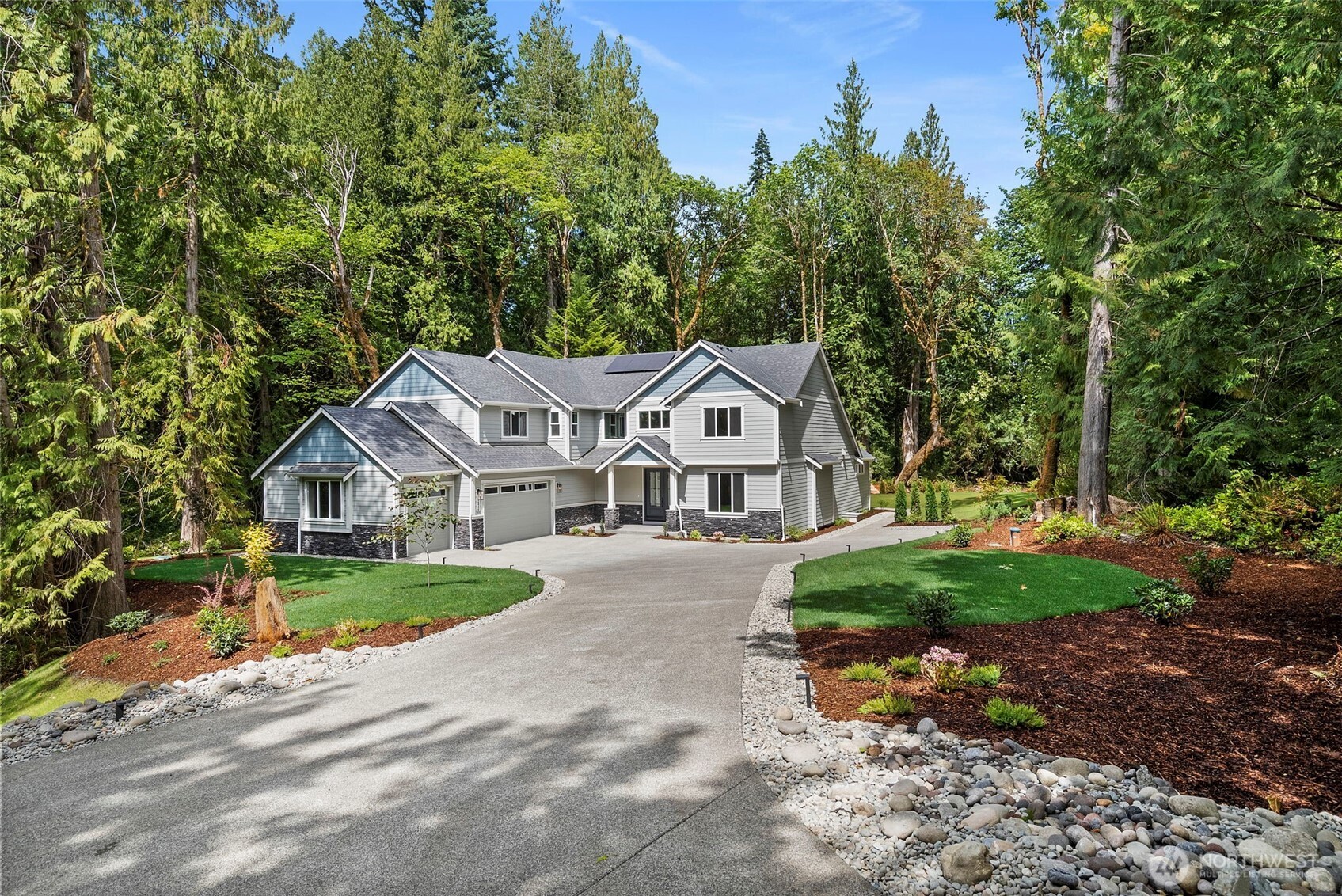 4640 Sunset Point Lane NW — photo