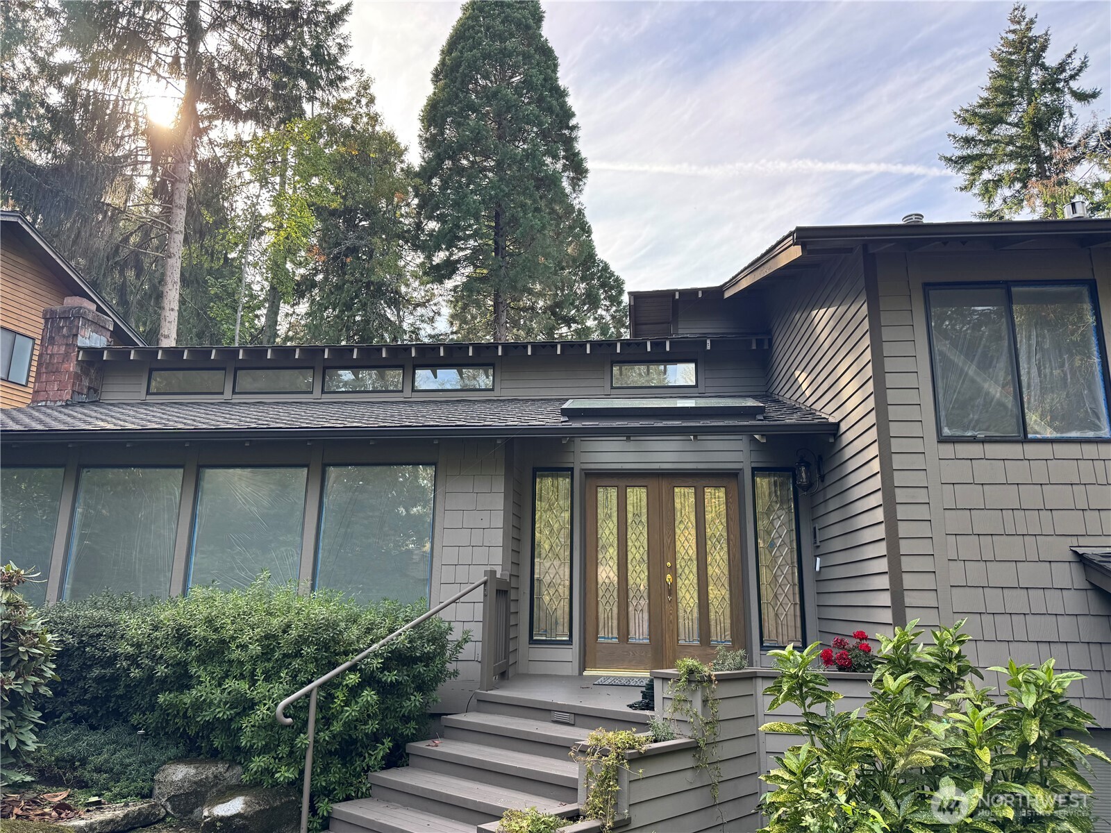 2225 185th Place NE — photo
