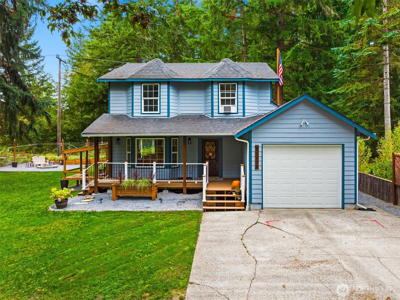 17715 Vine Lane SE — photo