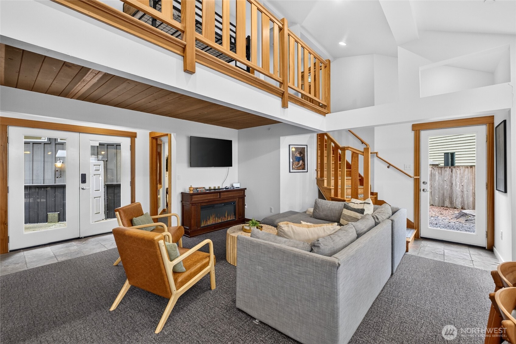 16028 E Crystal Drive E, Enumclaw, WA 98022 — photo 3