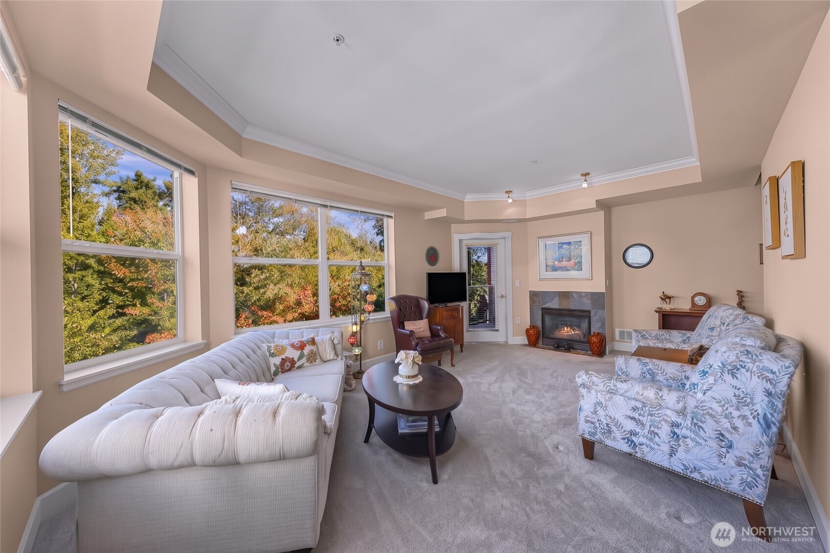 255 W Bakerview Road #B203 — photo