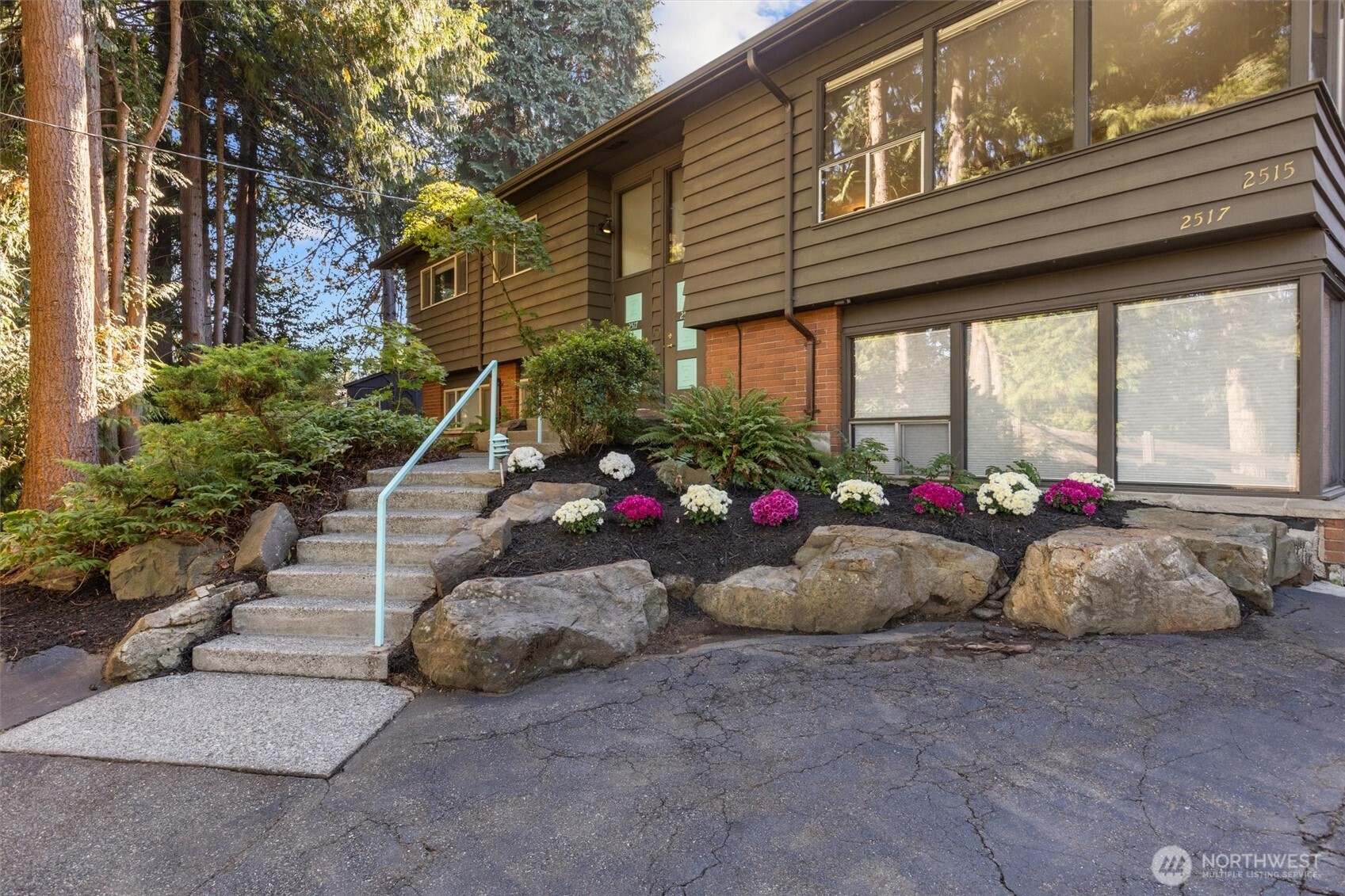 2515 NE 106th Place — photo