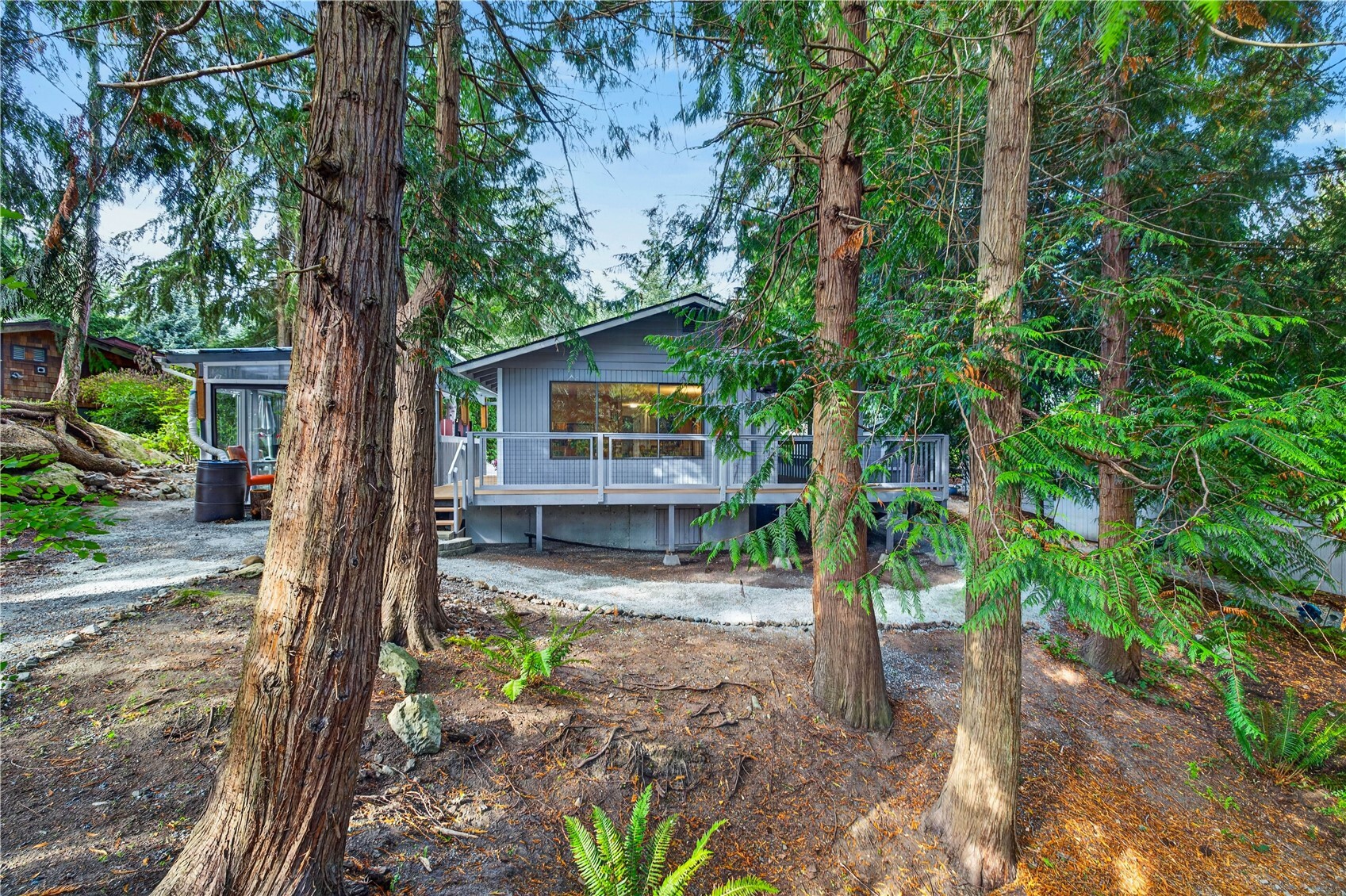611 Wanapum Drive — photo