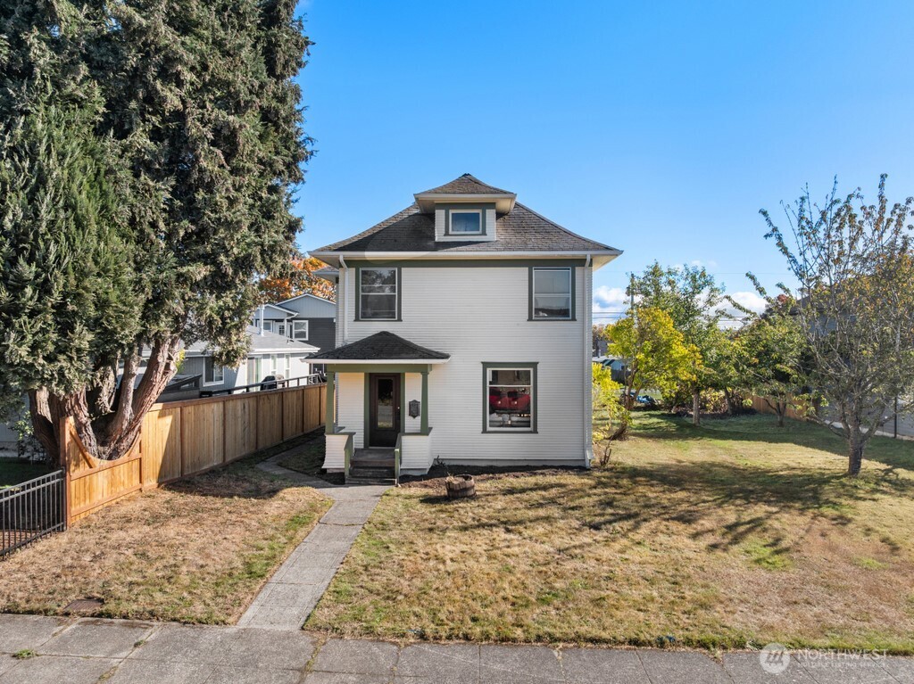 2305 Harrison Avenue, Everett, WA 98201 — photo 2
